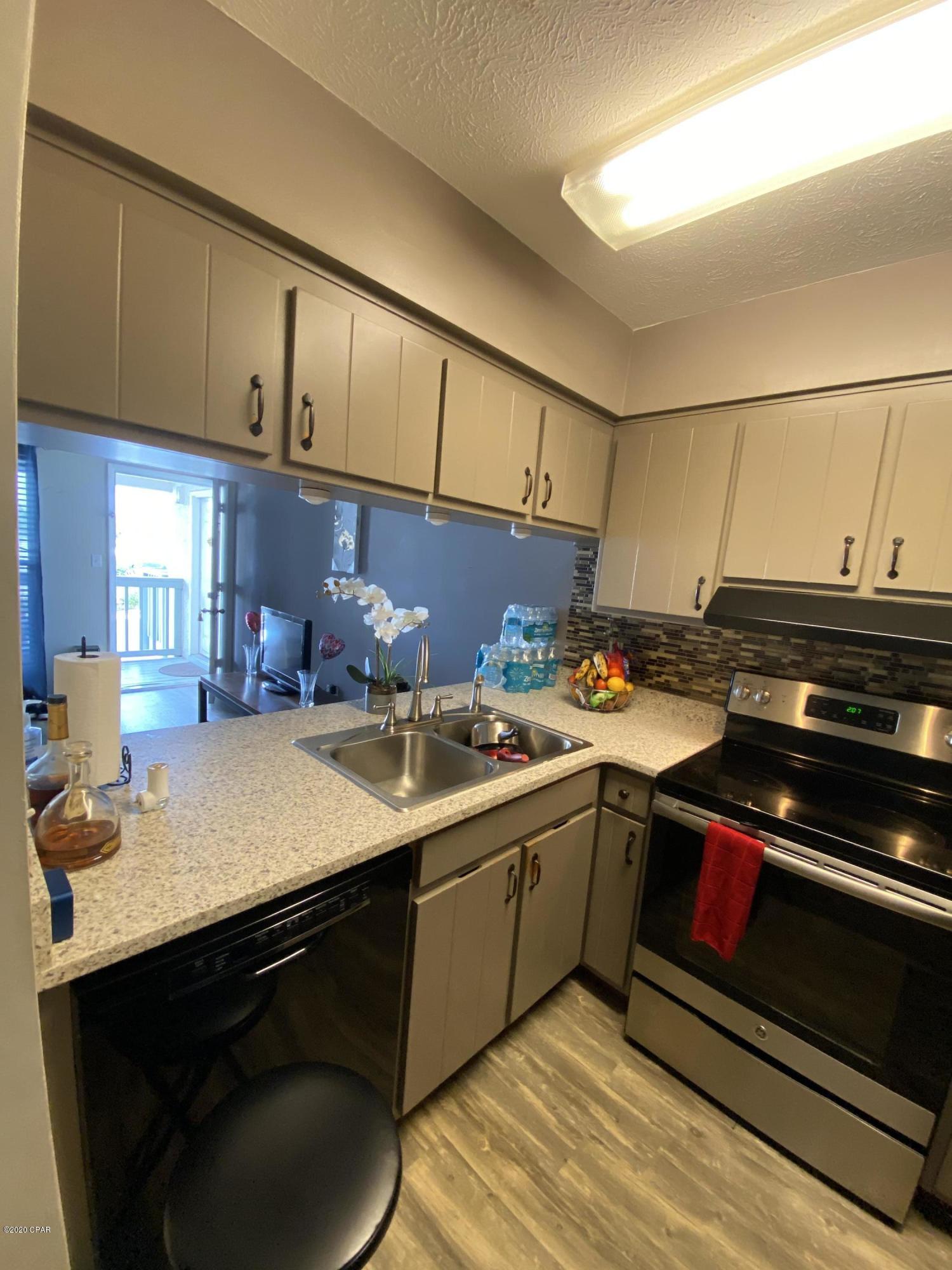 Endless Summer I - Residential