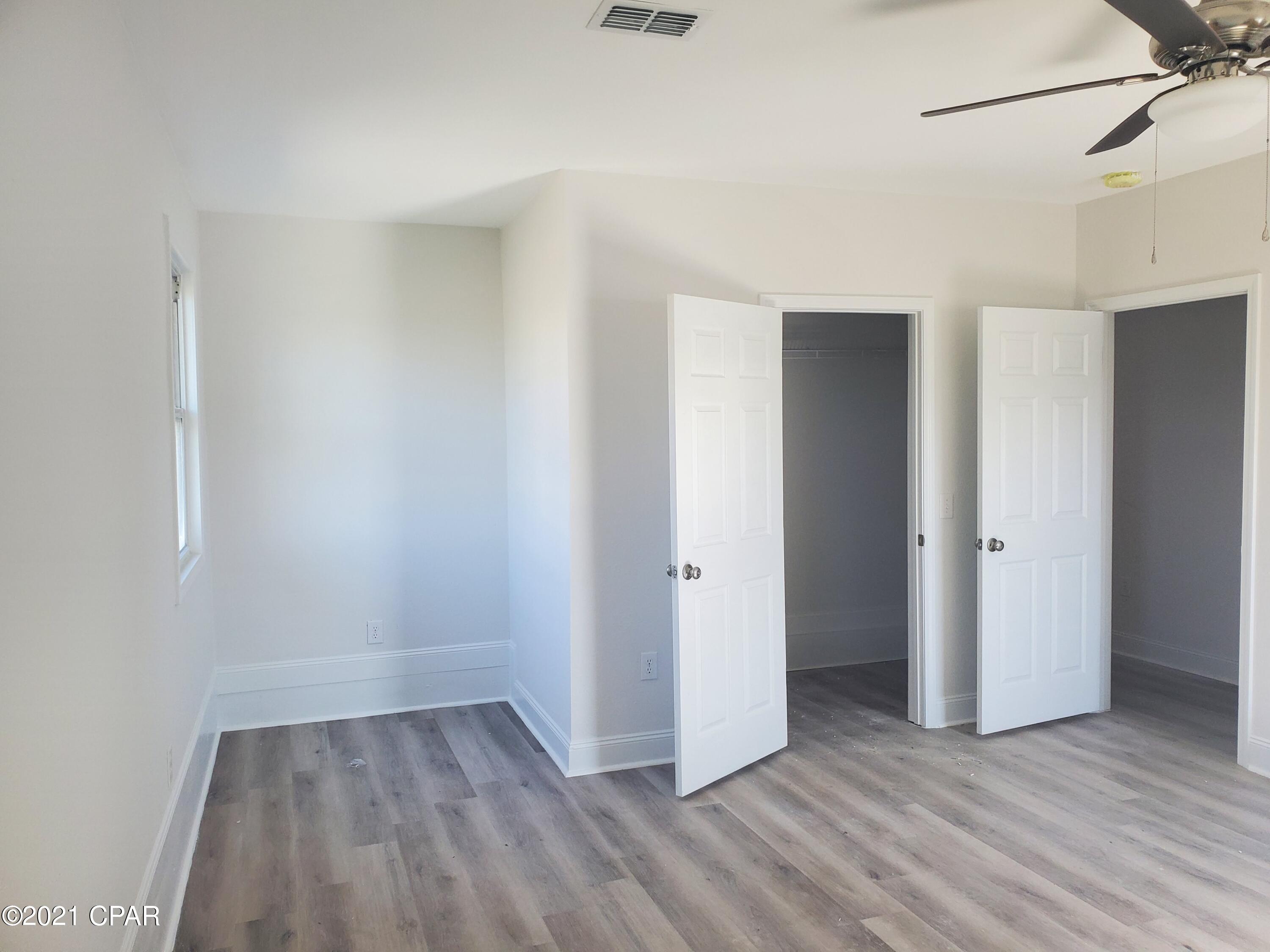 Meadowbrook Estates - Residential