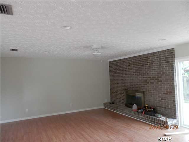 Venetian Villa 1st Add Replat - Residential