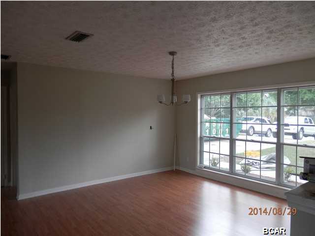 Venetian Villa 1st Add Replat - Residential