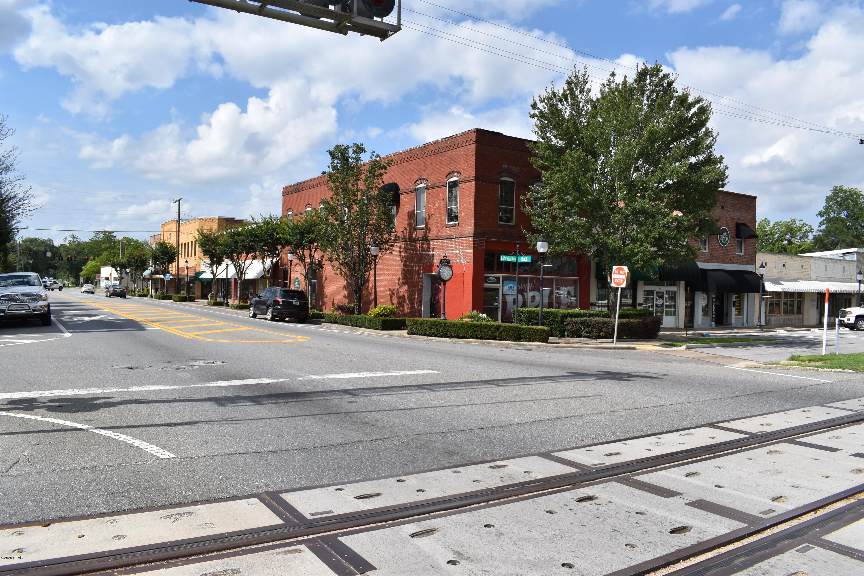 Chipley - Commercial Sale