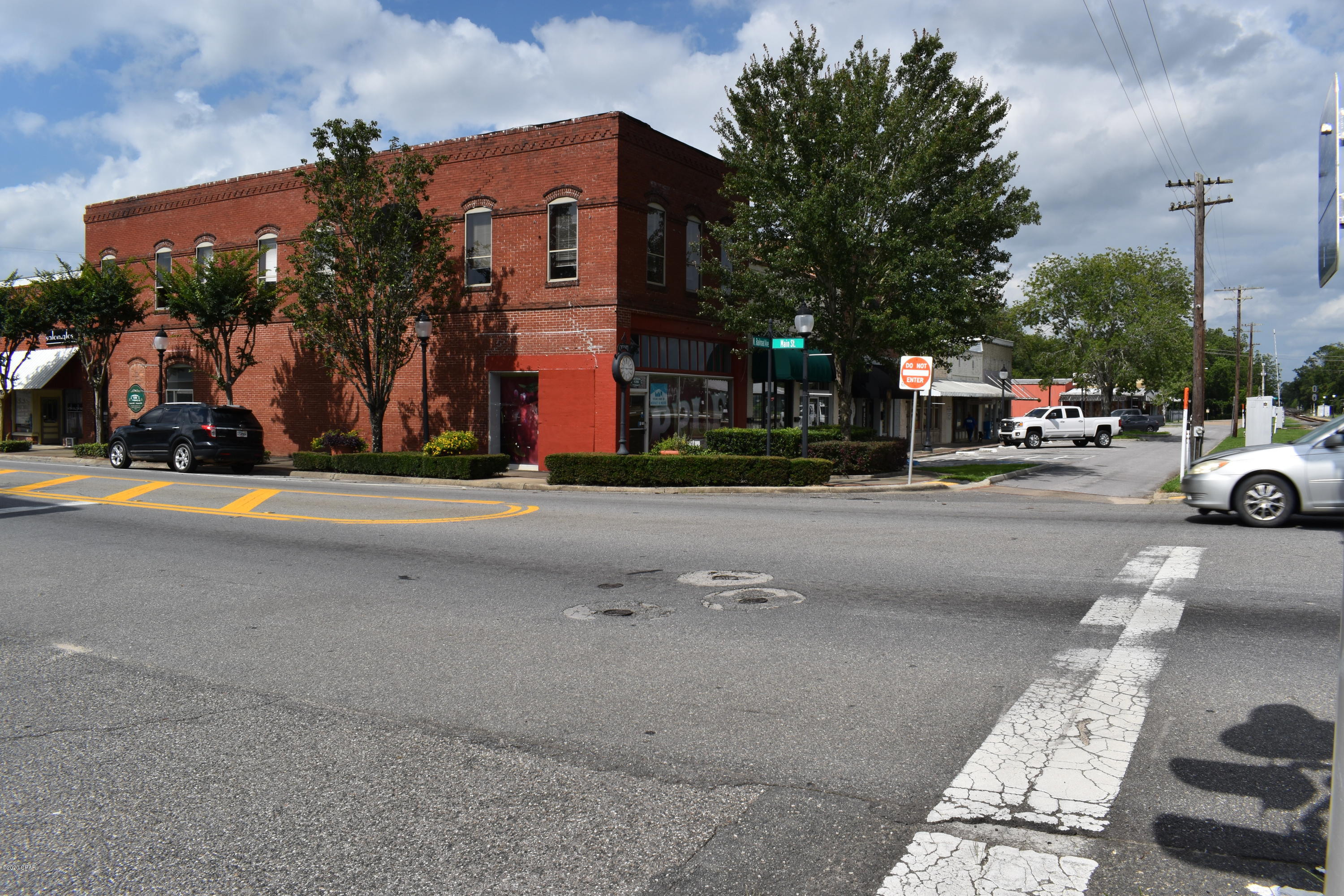 Chipley - Commercial Sale