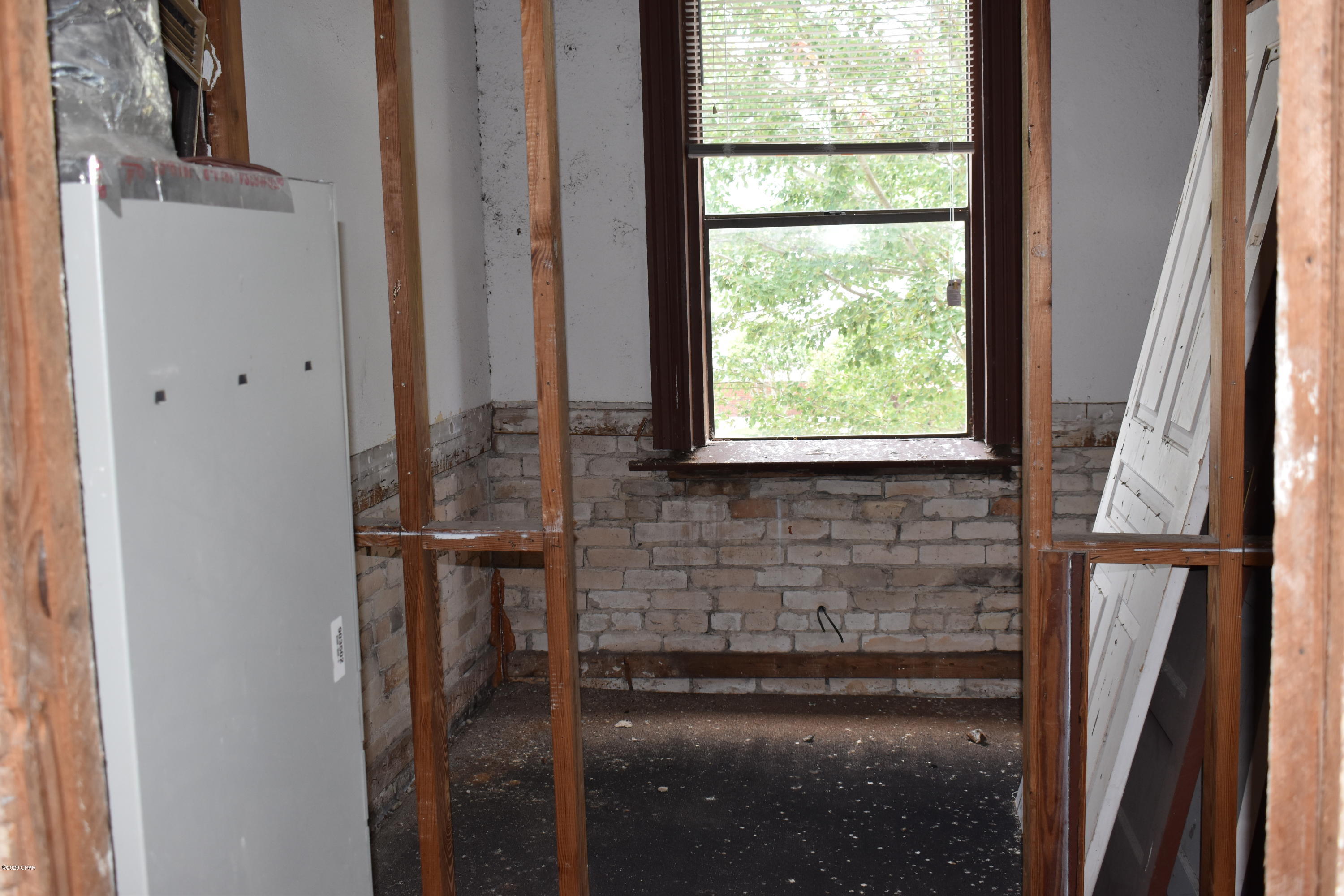 Chipley - Commercial Sale