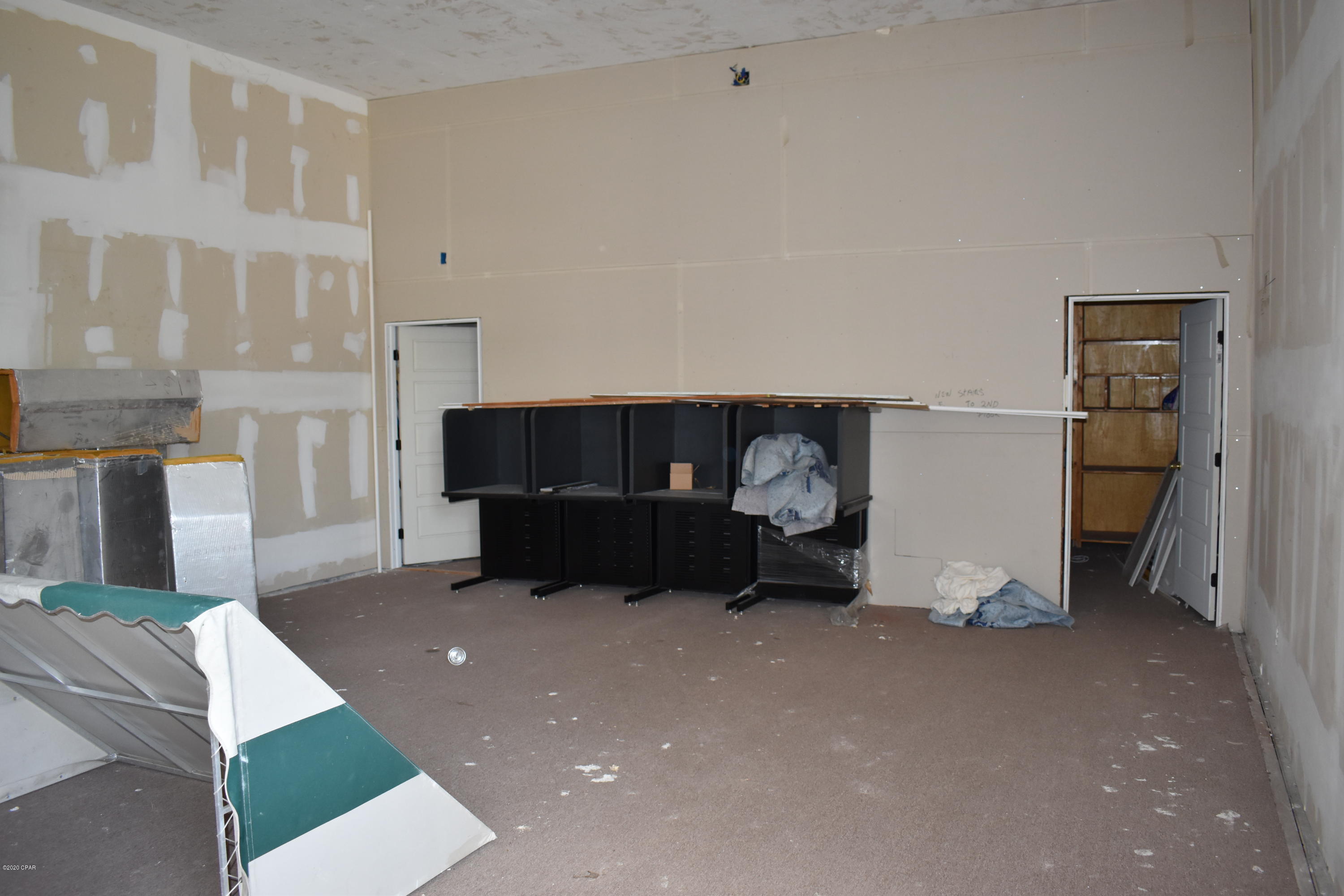 Chipley - Commercial Sale