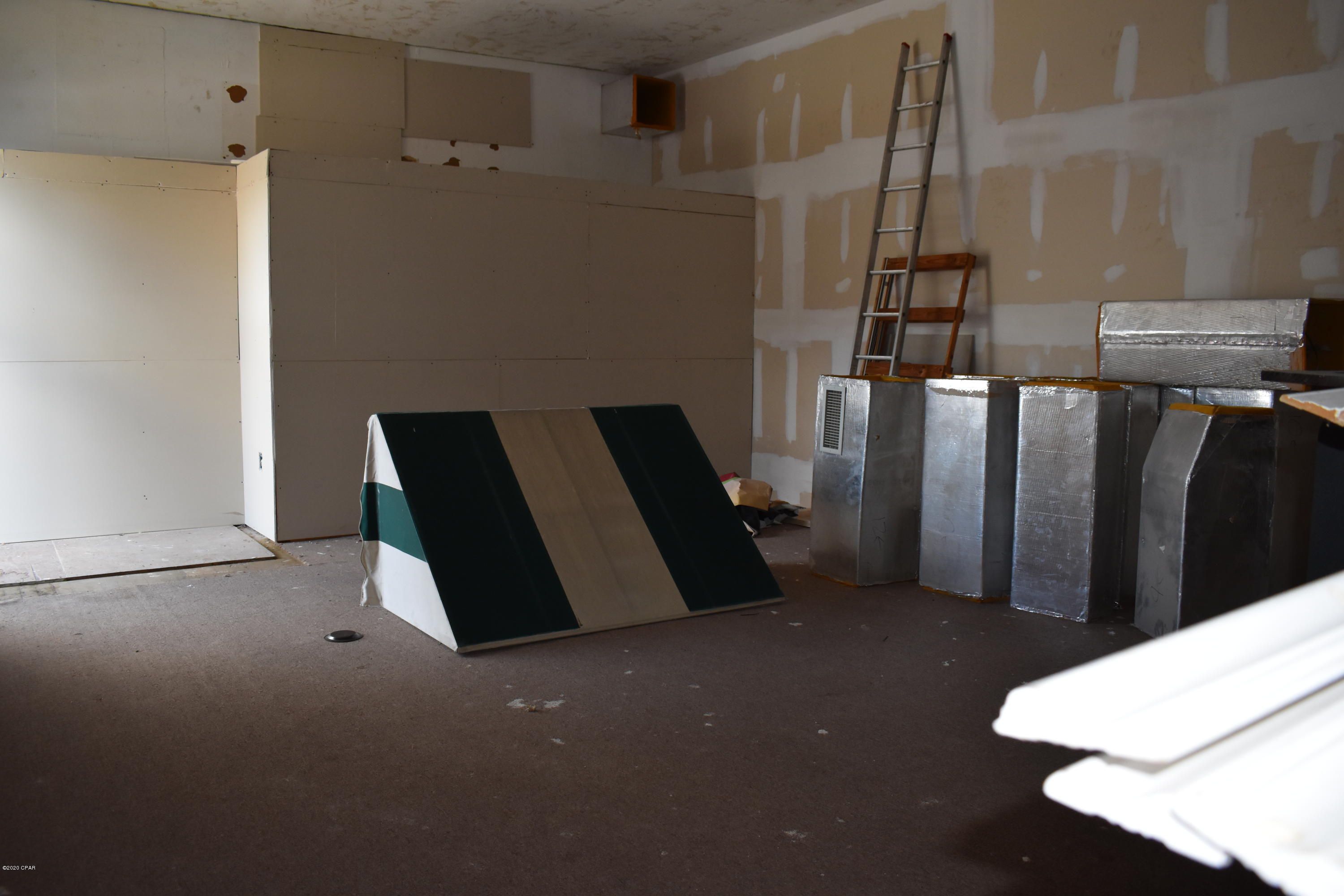 Chipley - Commercial Sale