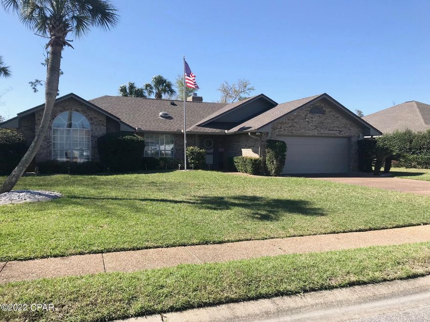 CURRENTLY UNDER CONTRACT, SELLER ACCEPTING BACKUP OFFERS This is a rare opportunity to purchase a home that has been well maintained located in a highly desirable location.

It is on a quiet cul de sac close to everything offered on 23rd St. On one side of the home is the master en suite. It has a spacious bath with a large jacuzzi tub and a separate shower. The walk in closet is huge. The living/dining area looks out into the well manicured fenced backyard which can be accessed through the screened in porch. Start a fire in the gas fireplace for a cozy feel. The eat in kitchen boasts  solid surface countertops. a large window and a skylight for natural light. The laundry room leads to the sparkling clean garage. Two spacious bedrooms with ample closets and a bath comprise the other side of the home.