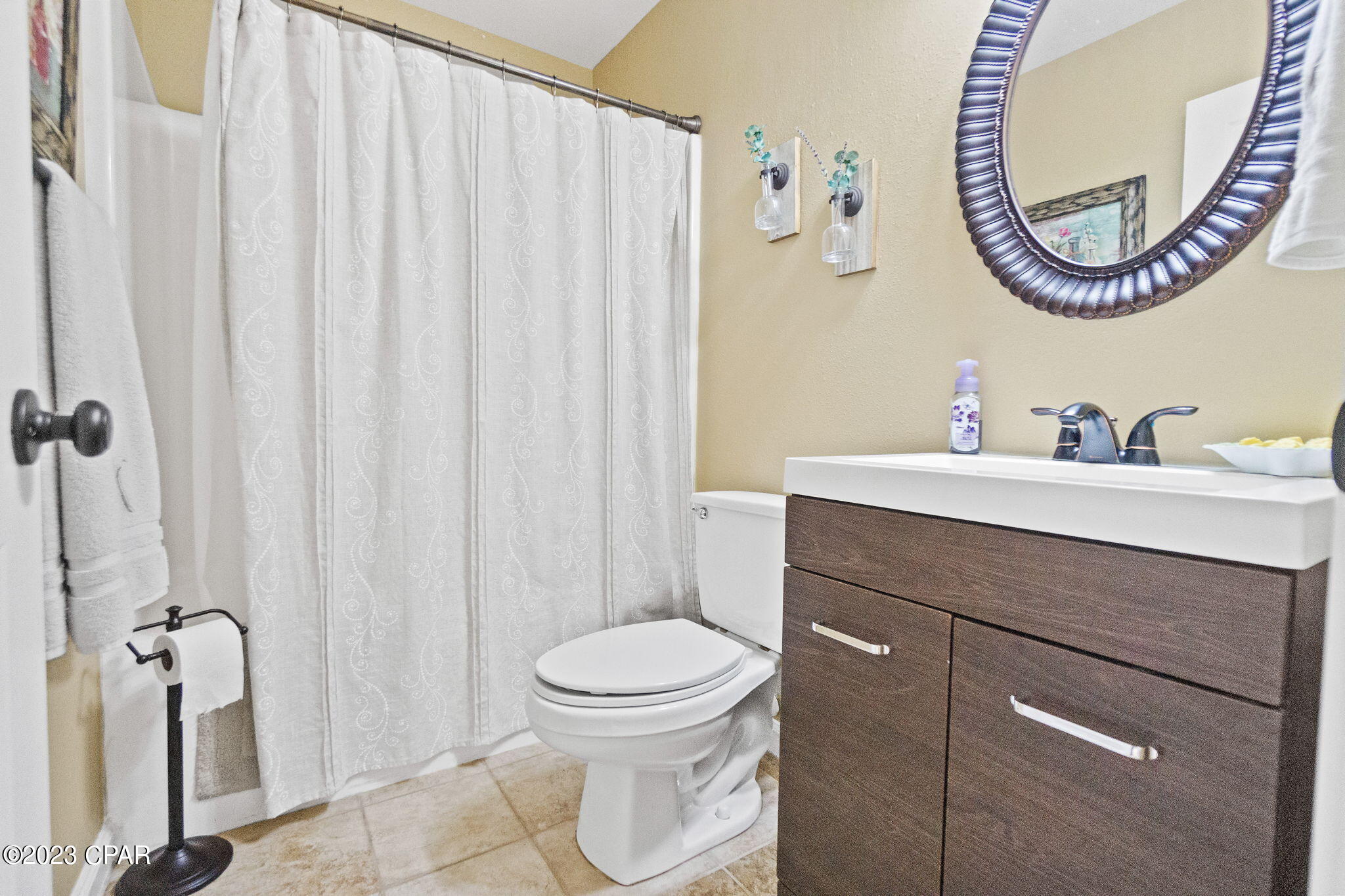 Dogwood Lakes - Residential