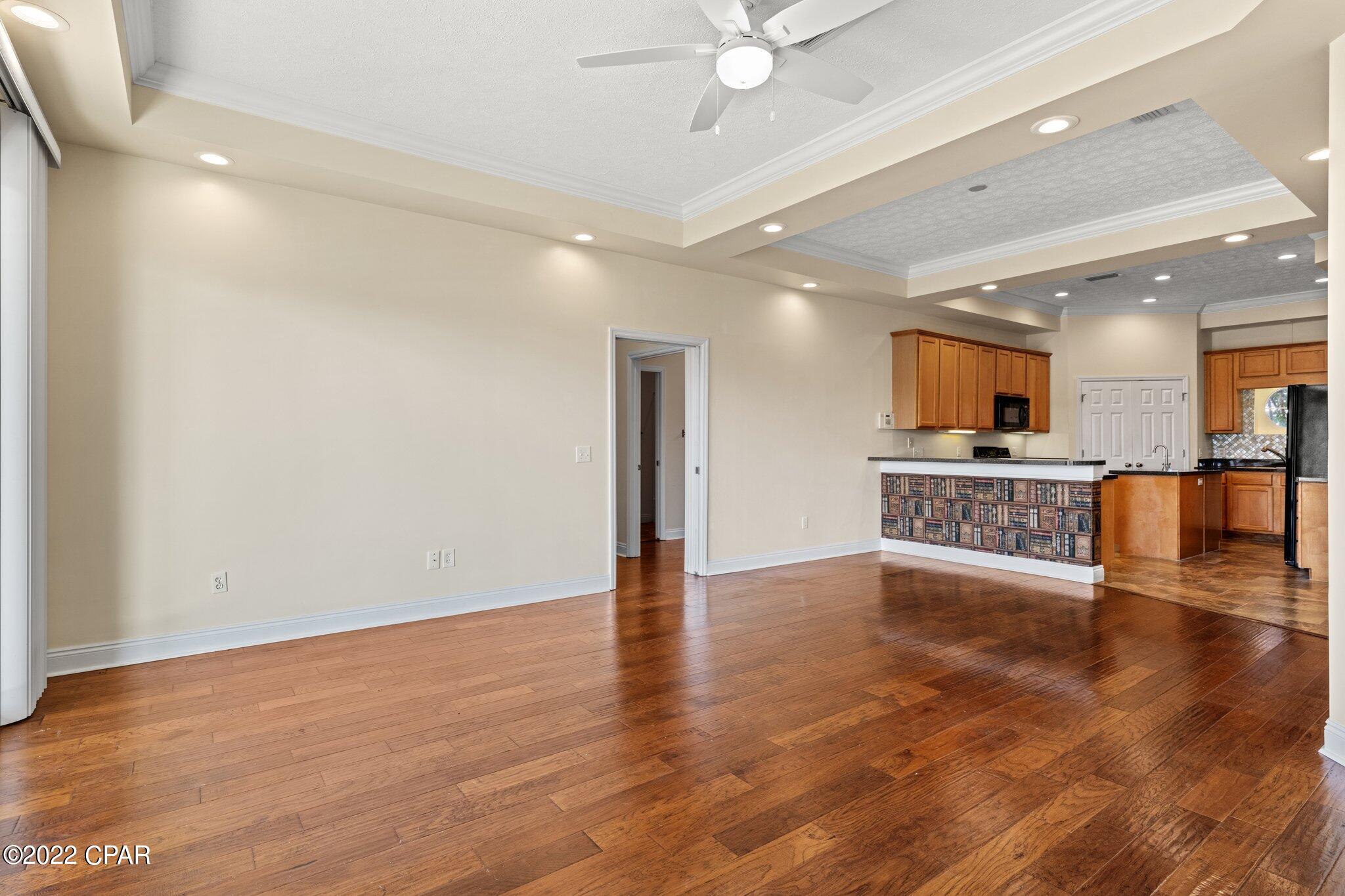 Bayside Estates Condominium - Residential