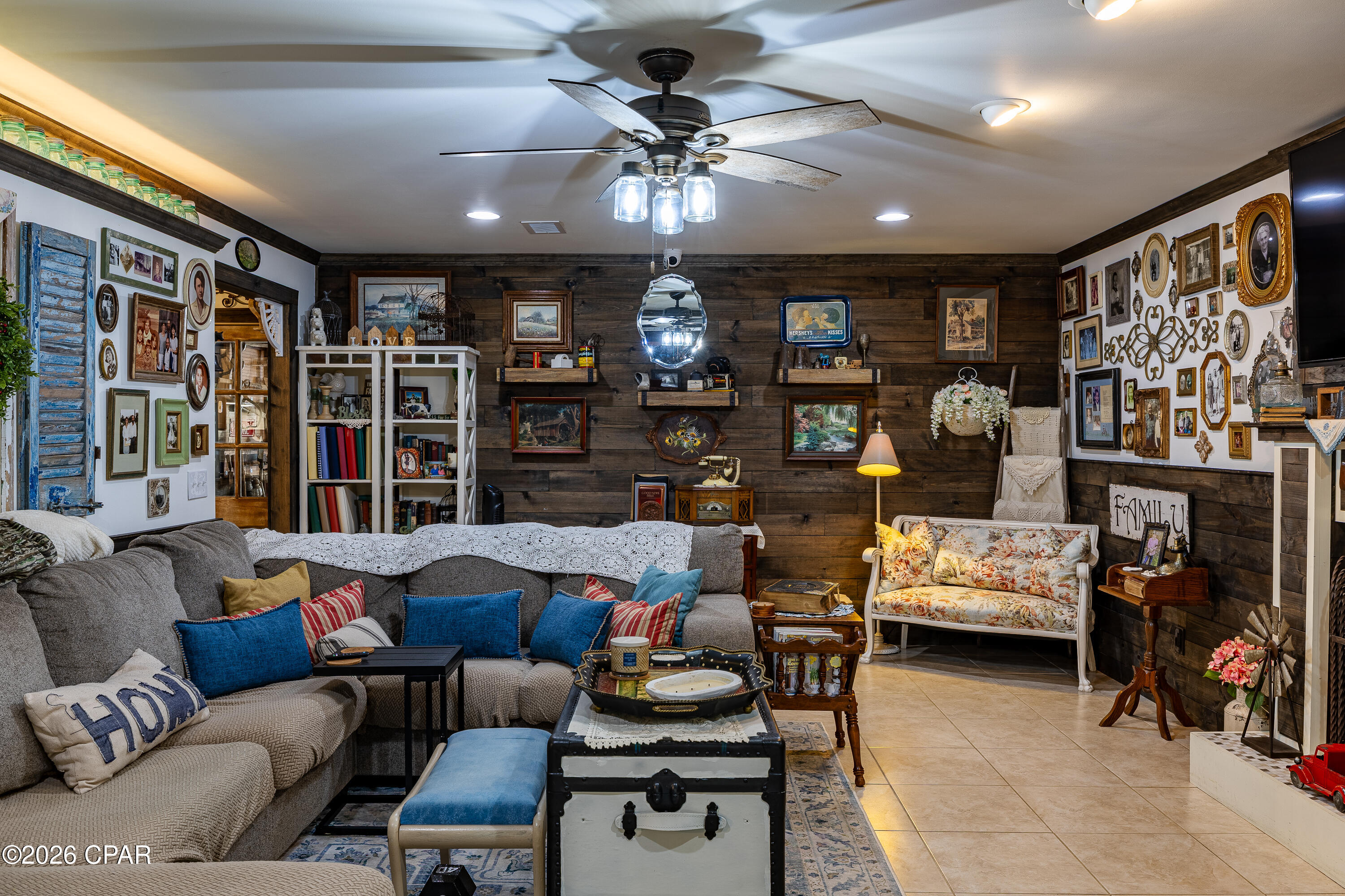 Treasure Cove Unit 2 - Residential