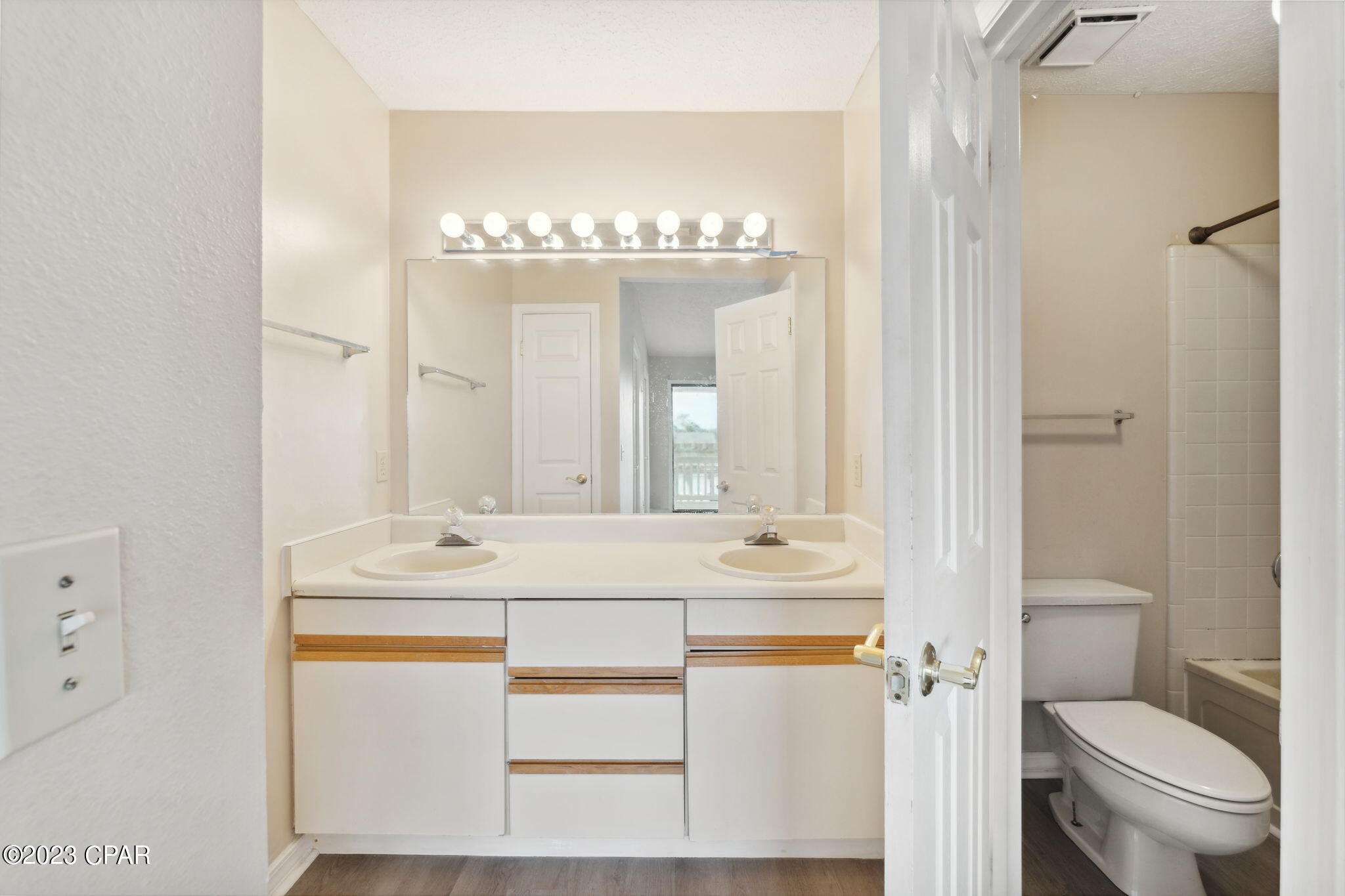 Landward Townhouses - Residential