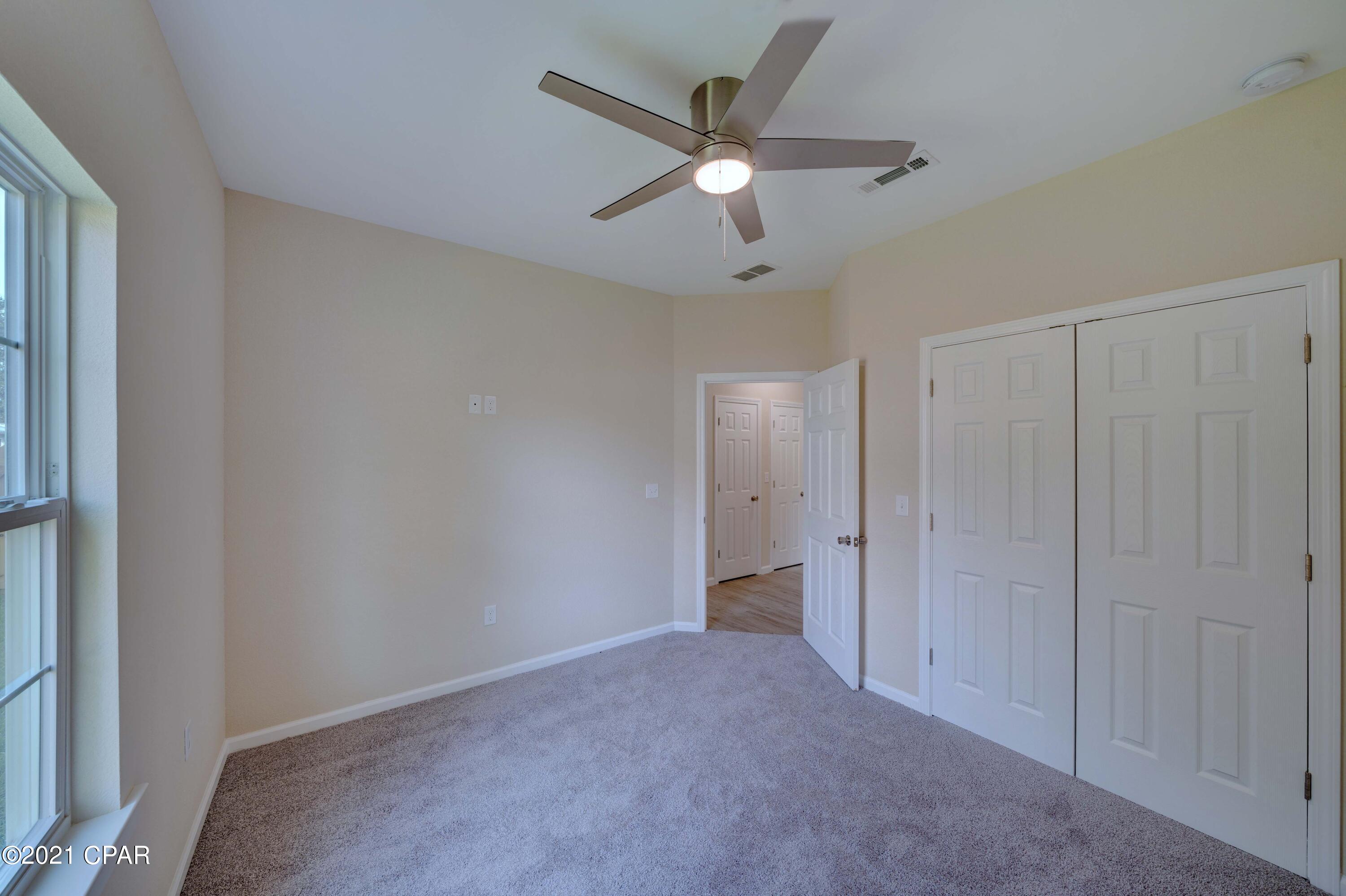 North Lagoon Oaks - Residential