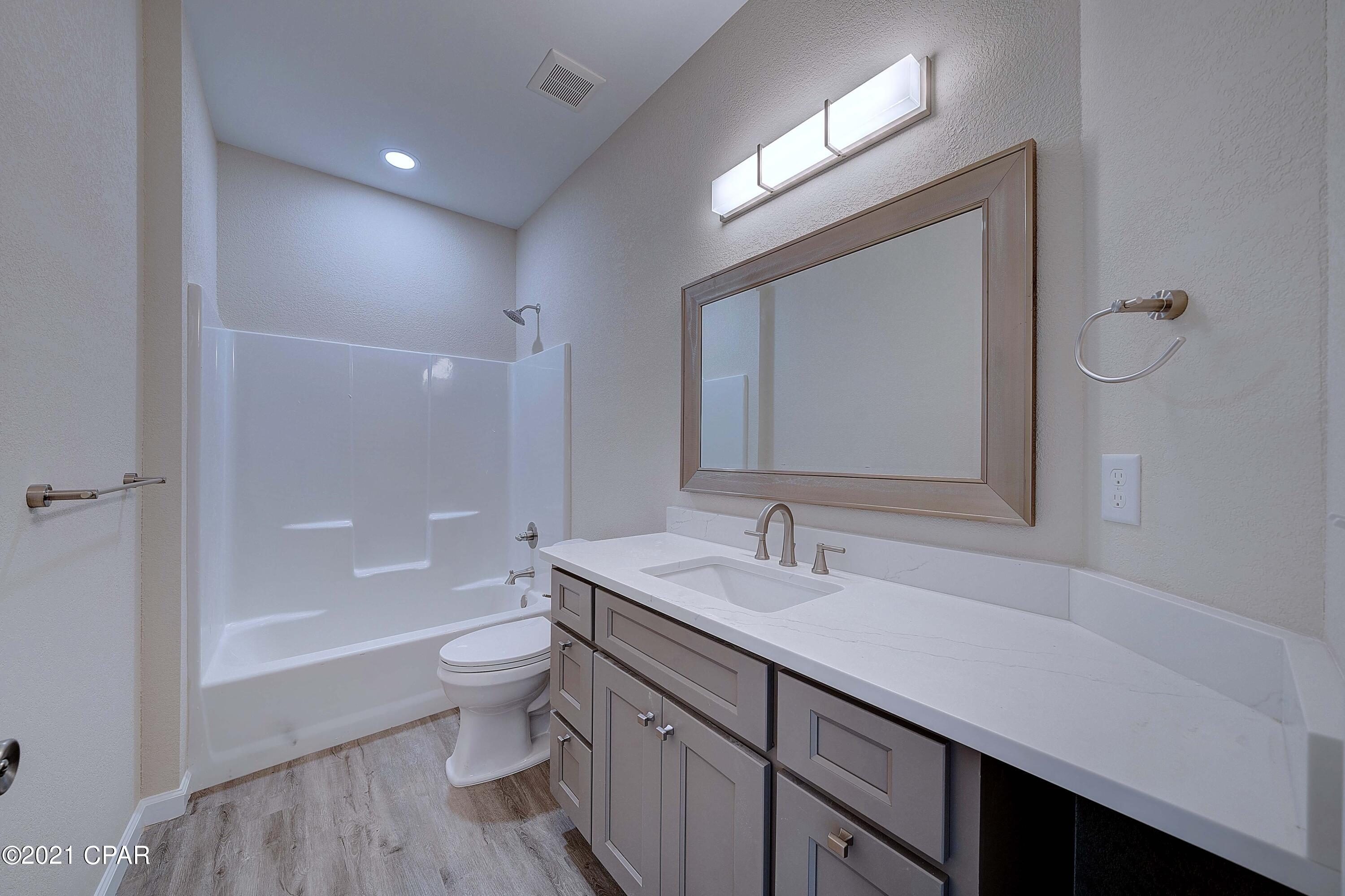 North Lagoon Oaks - Residential