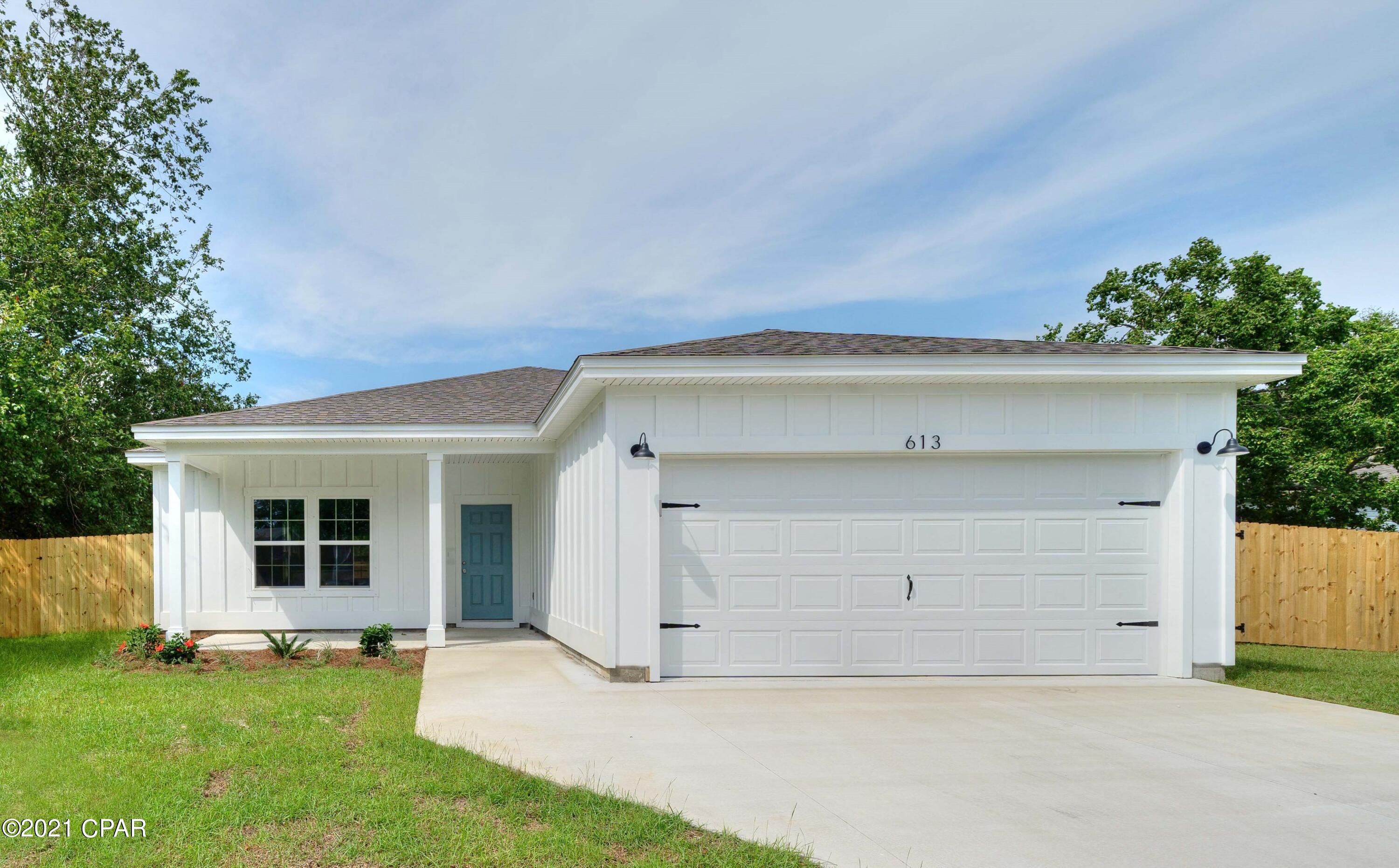 North Lagoon Oaks - Residential