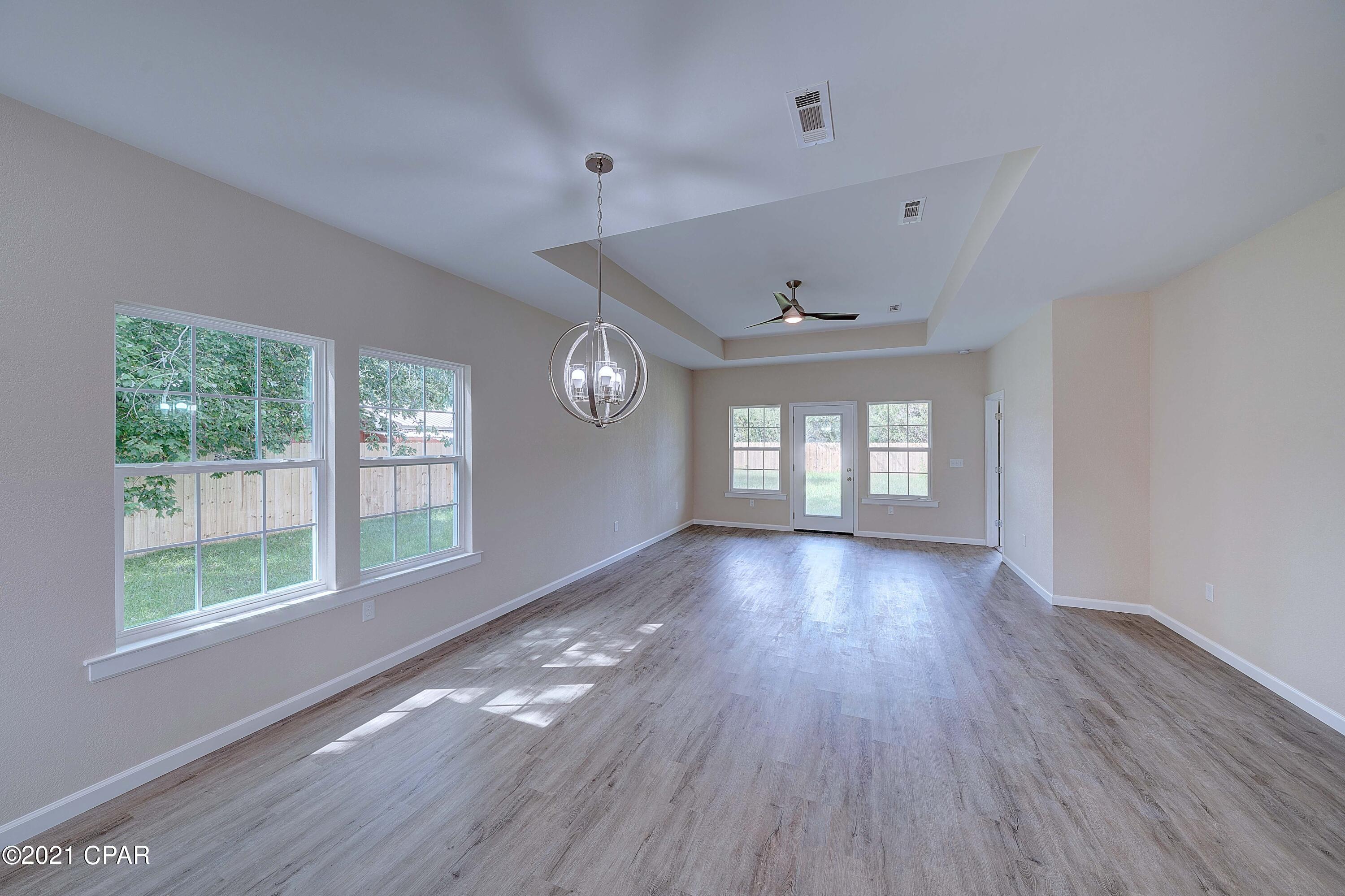 North Lagoon Oaks - Residential