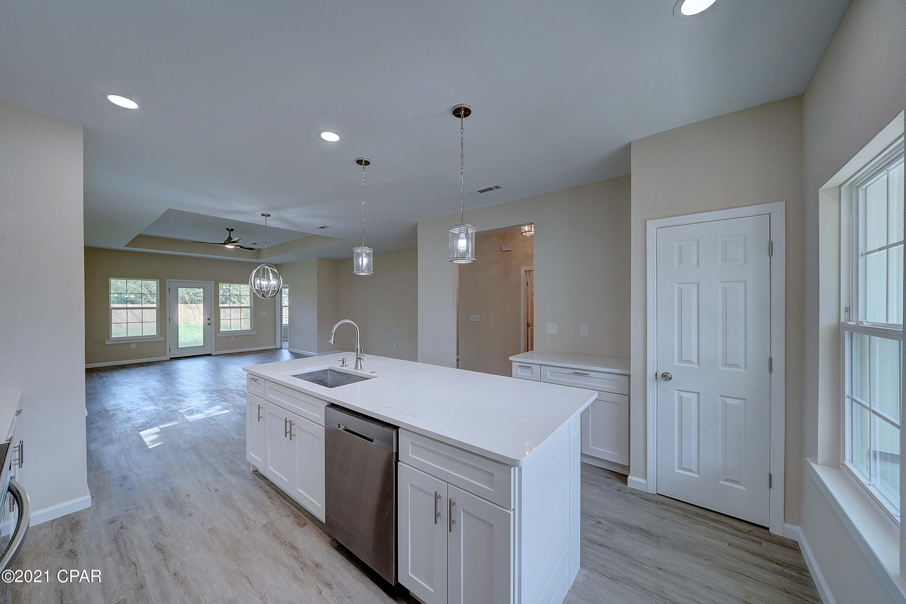 North Lagoon Oaks - Residential