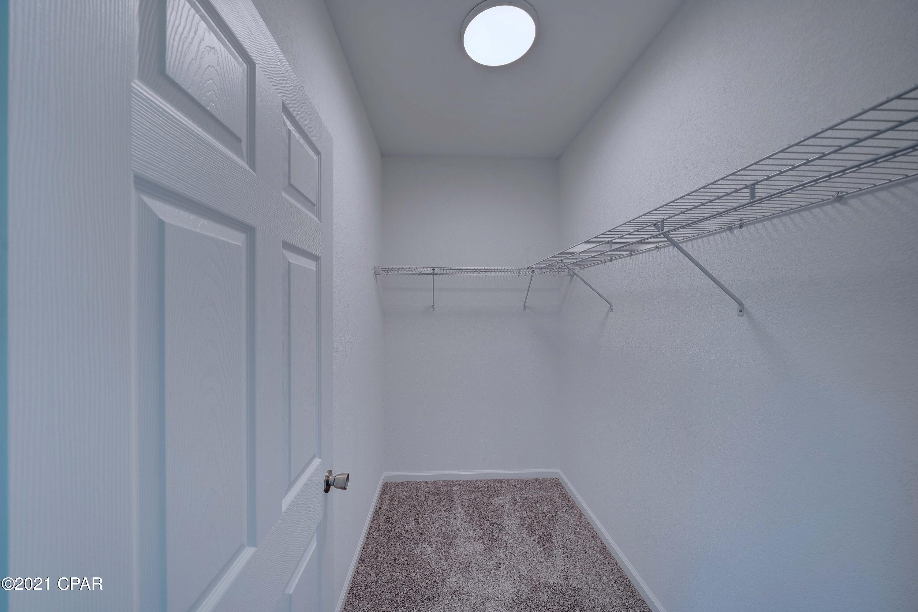 North Lagoon Oaks - Residential