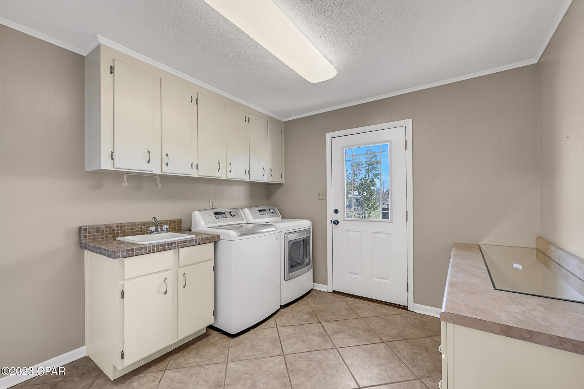 Kings Point - Residential