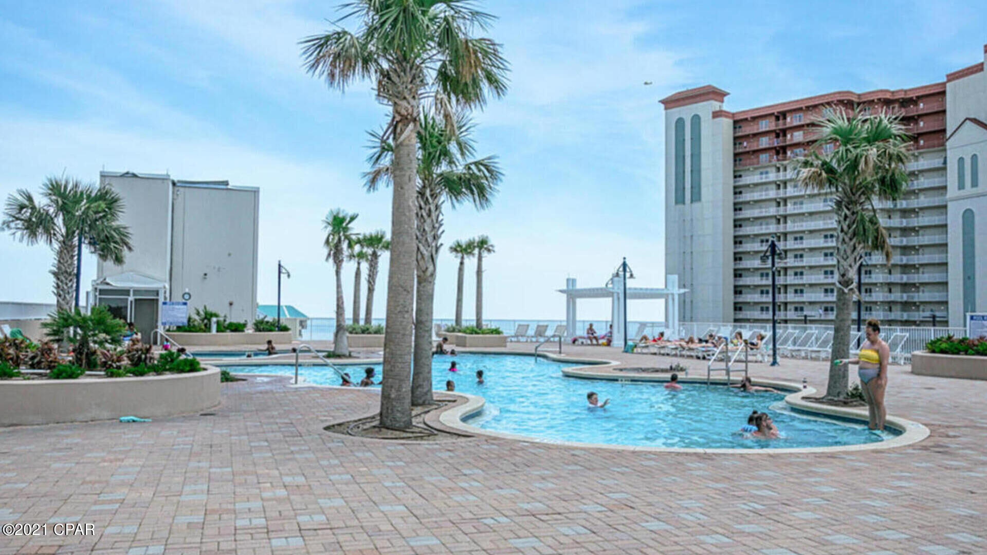 Laketown Wharf - Residential