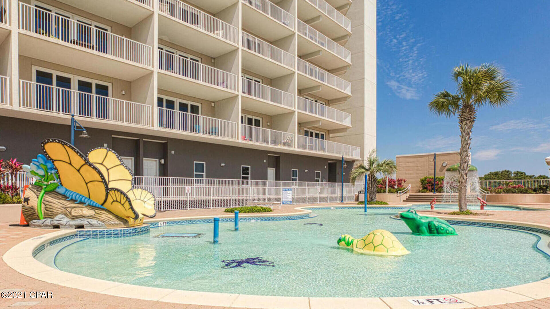 Laketown Wharf - Residential