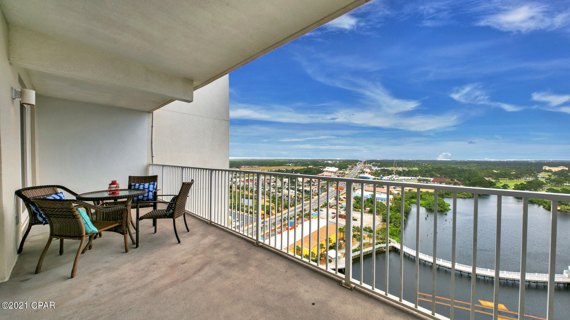 Laketown Wharf - Residential