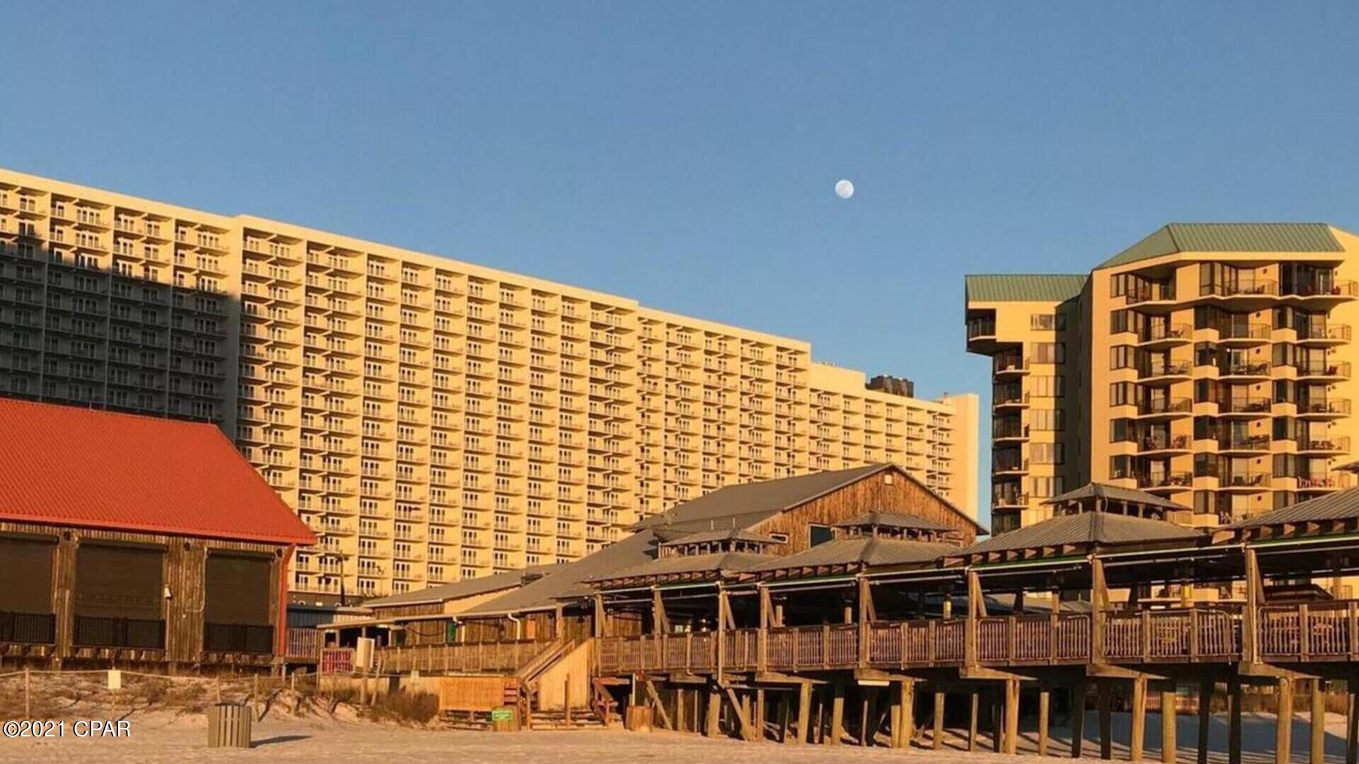 Laketown Wharf - Residential