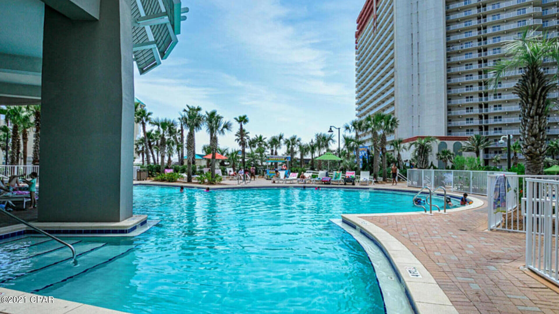 Laketown Wharf - Residential