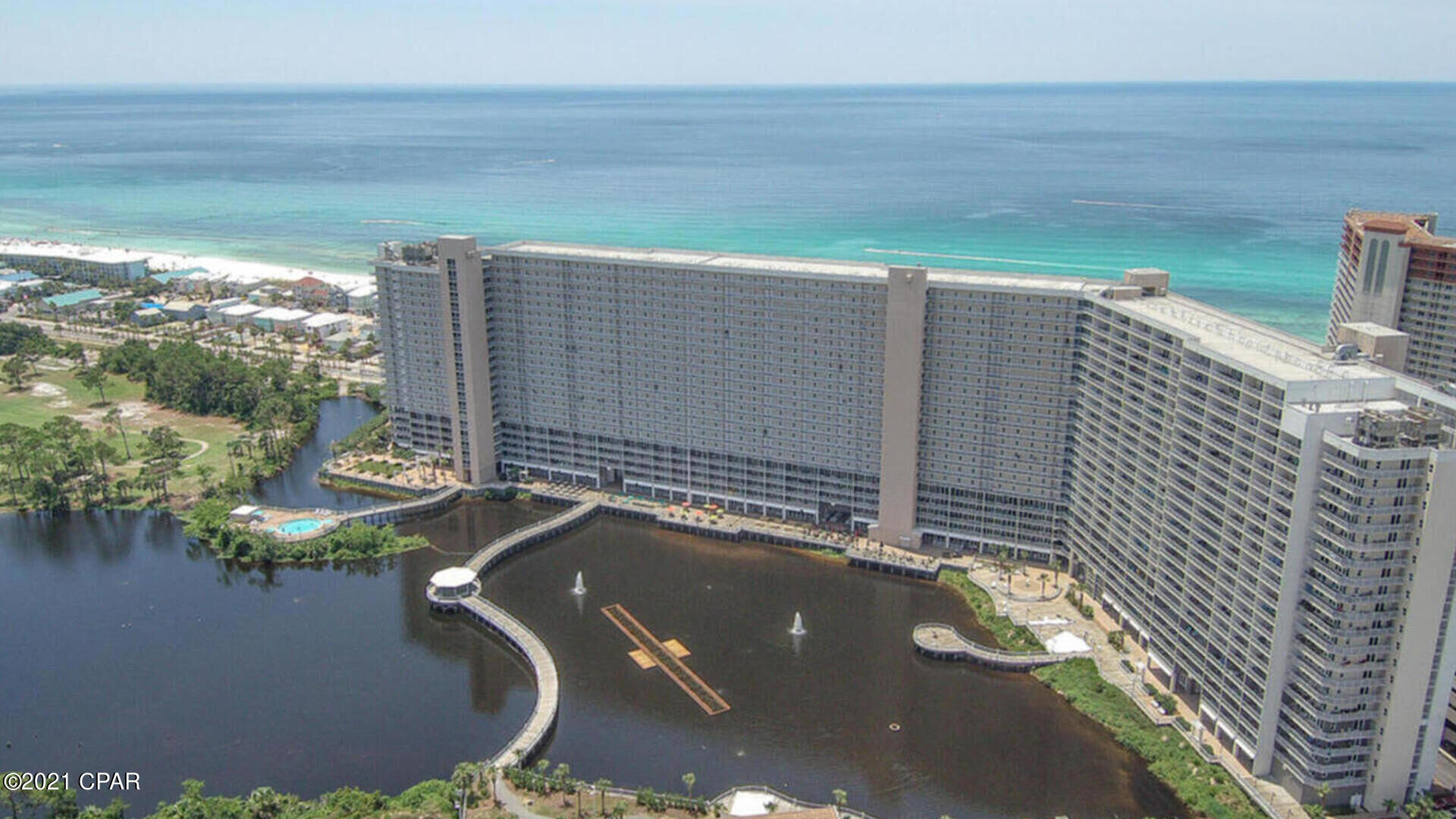 Laketown Wharf - Residential