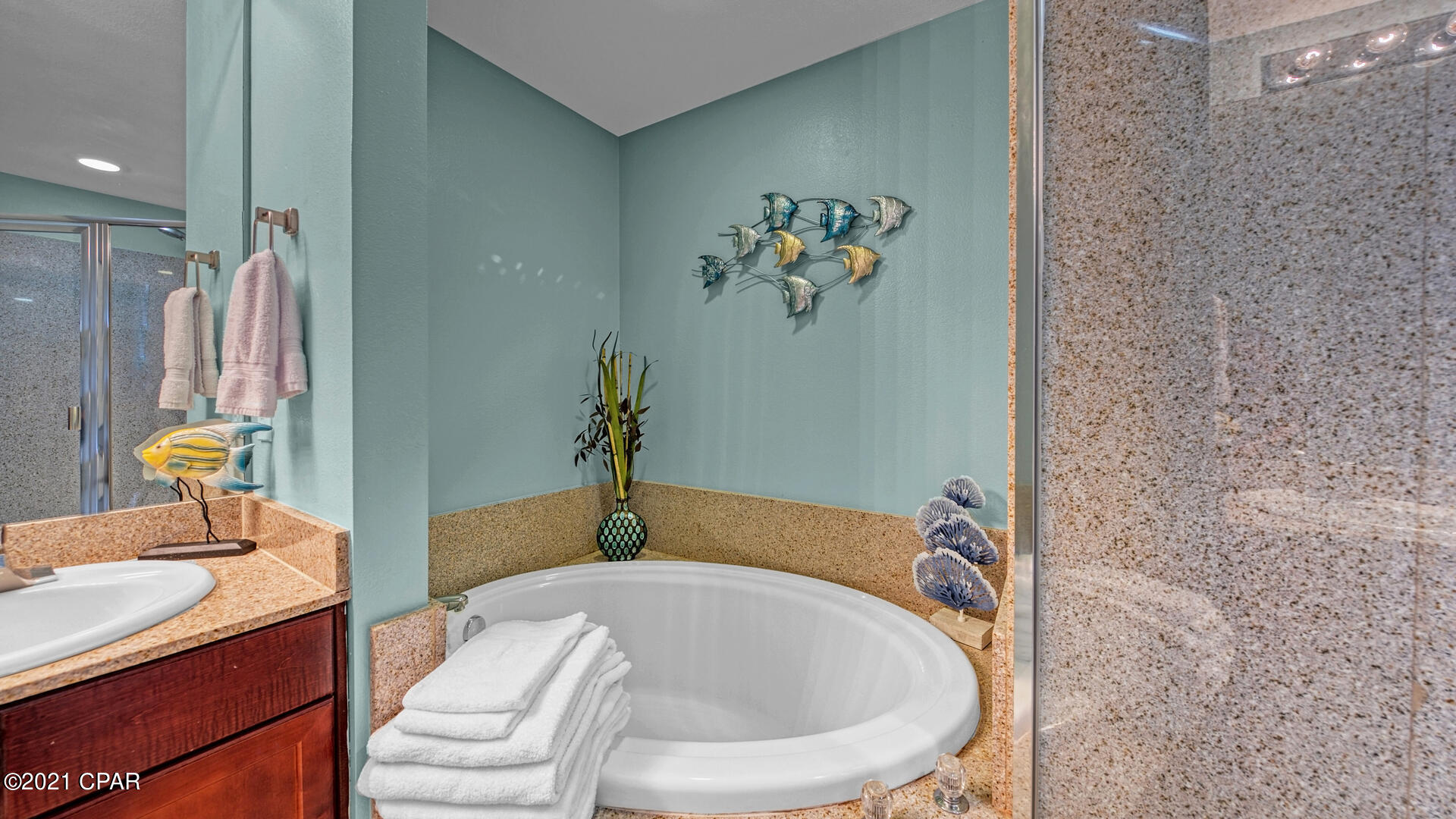 Laketown Wharf - Residential