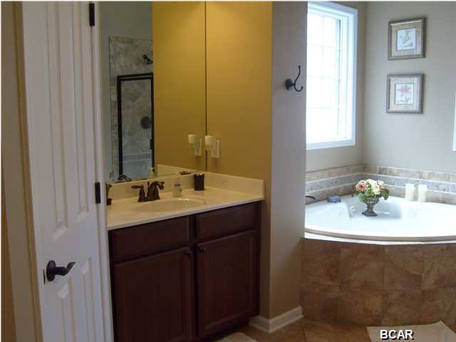 Hawks Landing - Residential