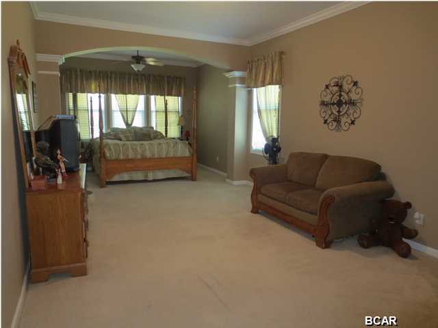 Hawks Landing - Residential