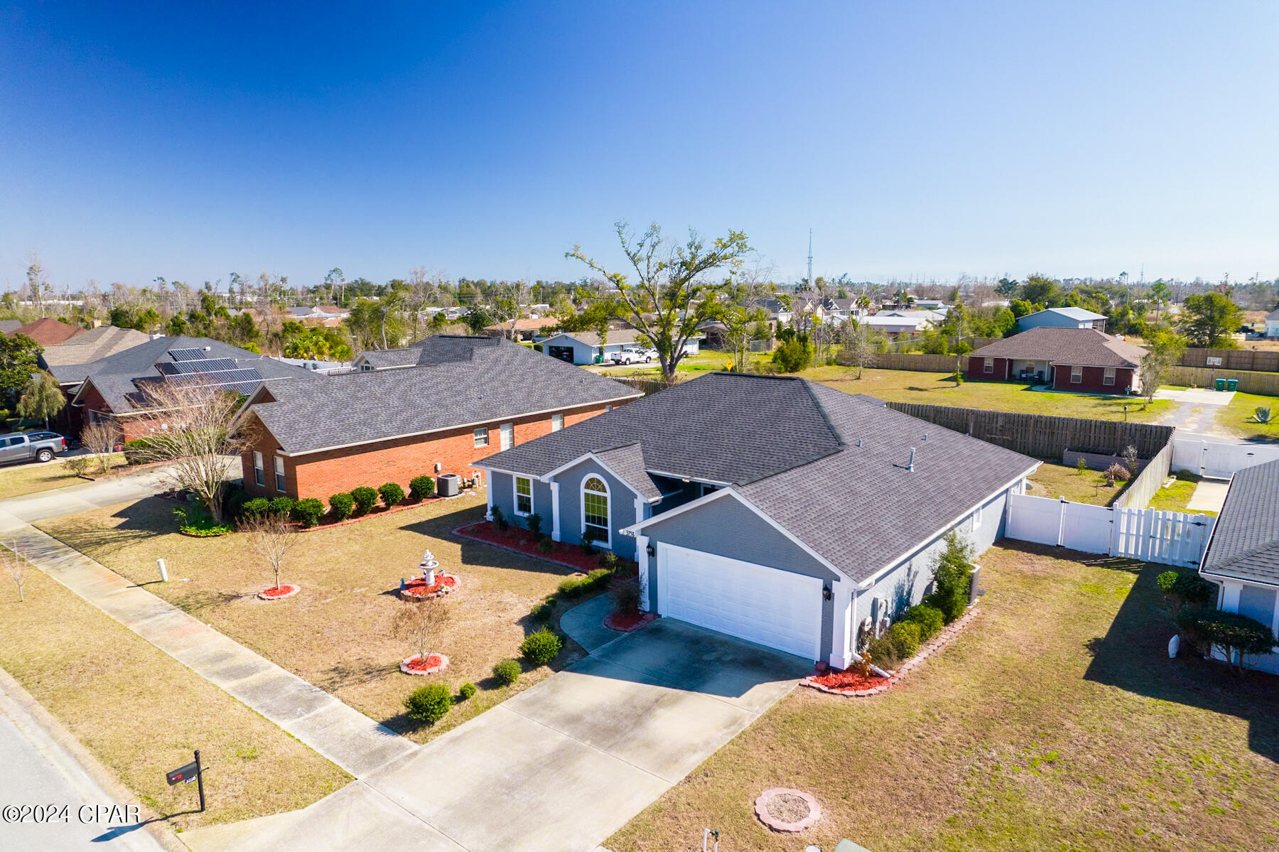 Hammocks - Residential Lease