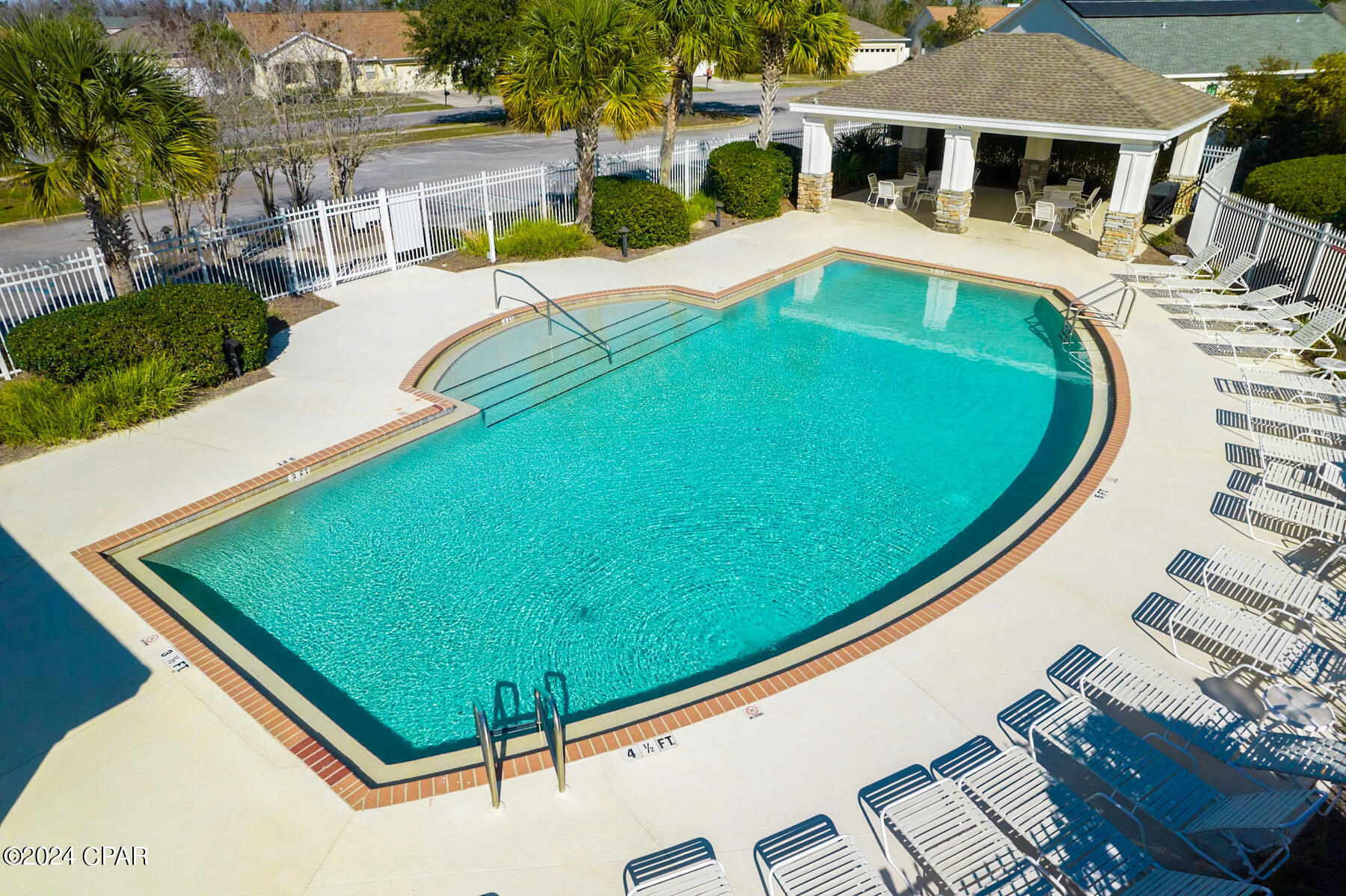 Hammocks - Residential Lease