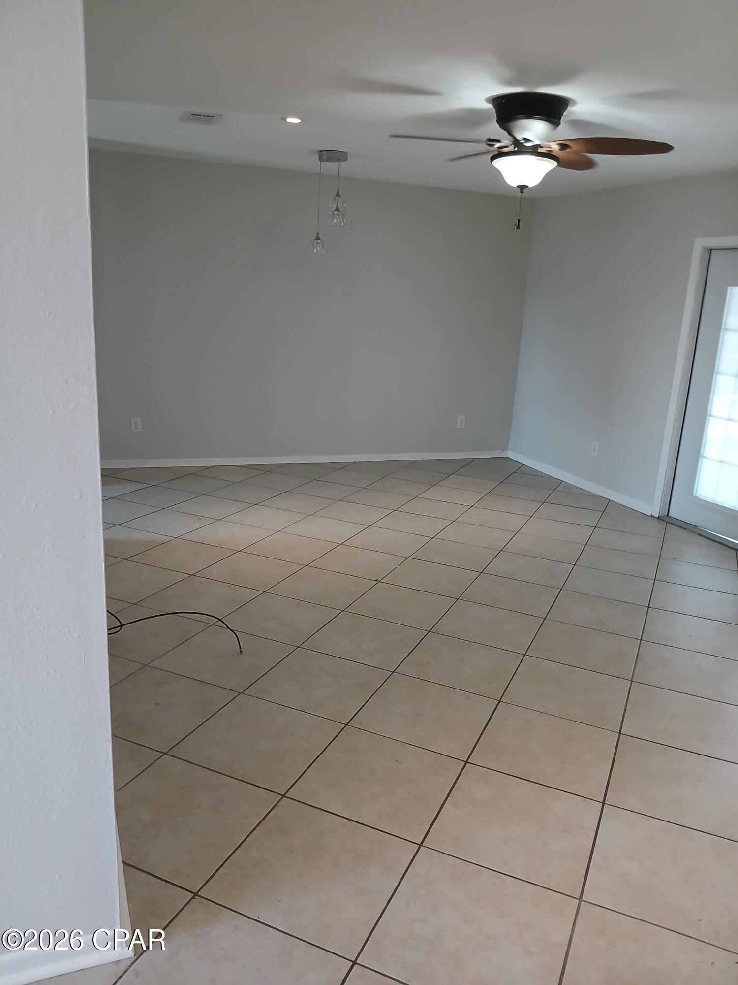 Pinnacle Pines Estate - Residential Lease