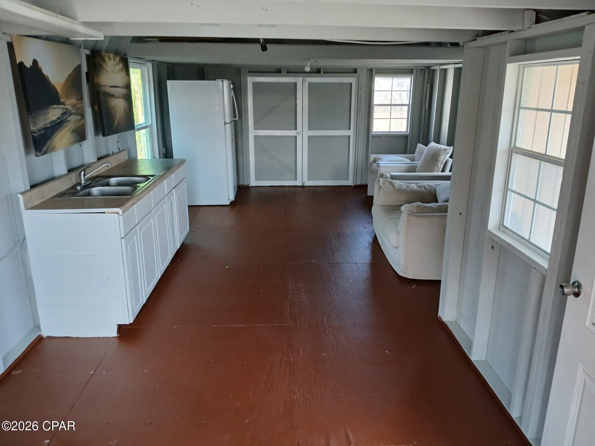 Pinnacle Pines Estate - Residential Lease