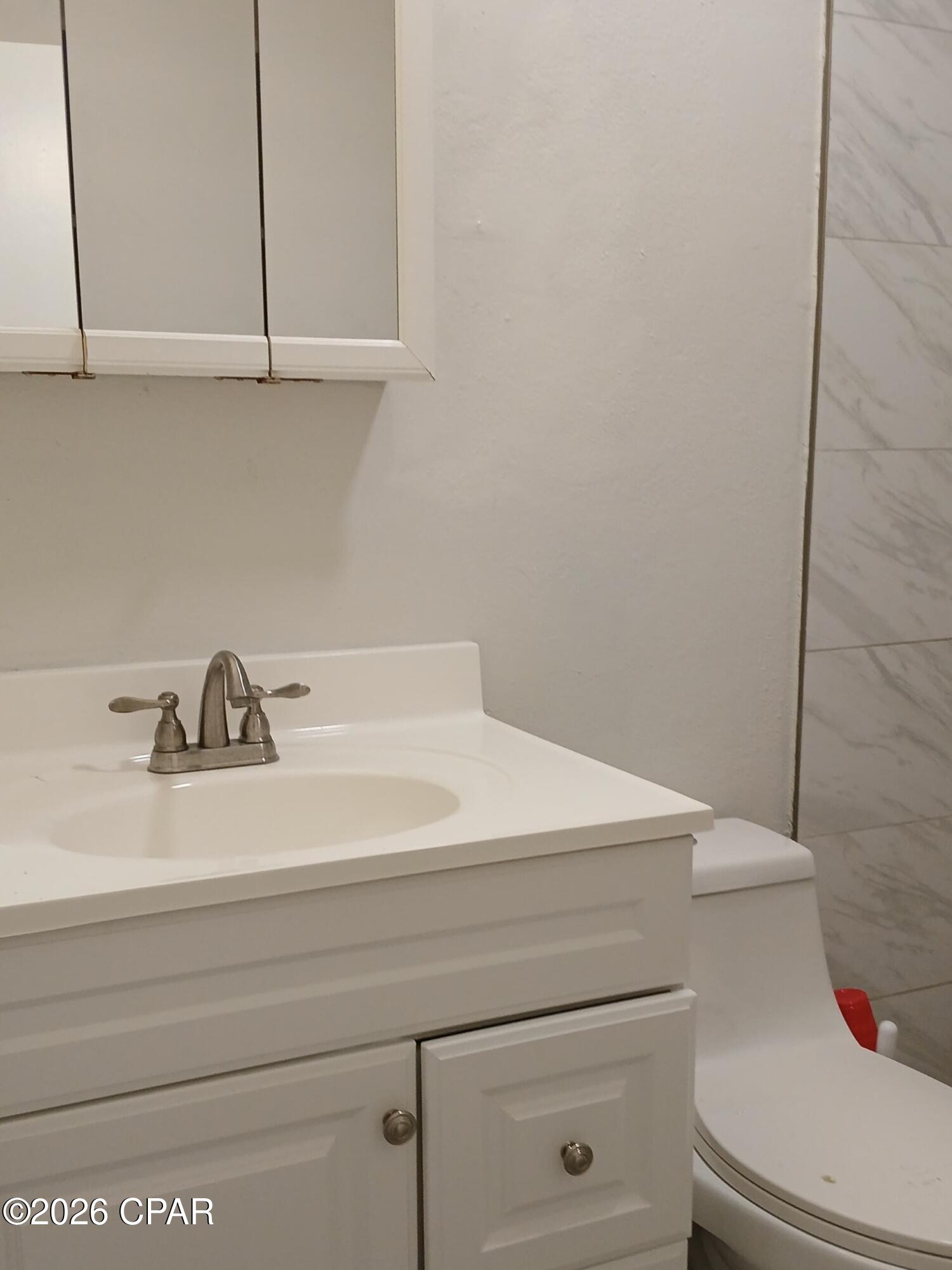 Pinnacle Pines Estate - Residential Lease