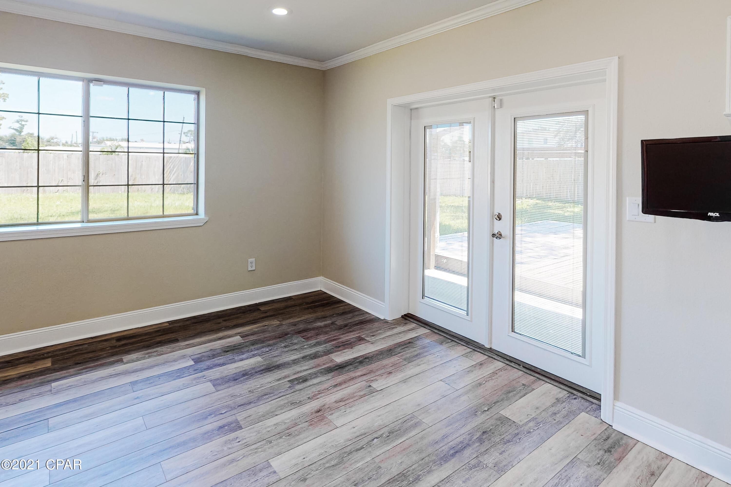 Bunkers Cove - Residential