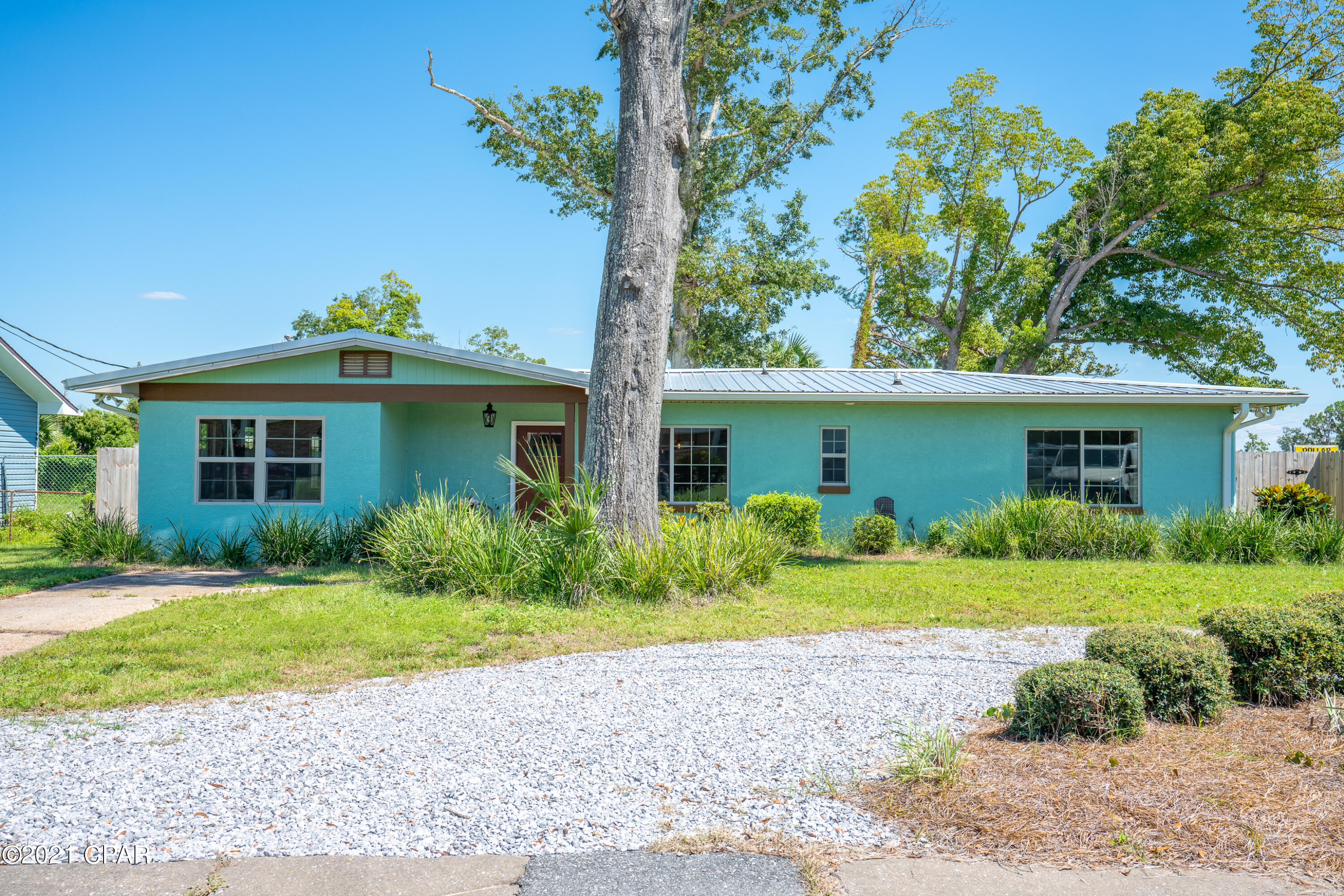 Bunkers Cove - Residential