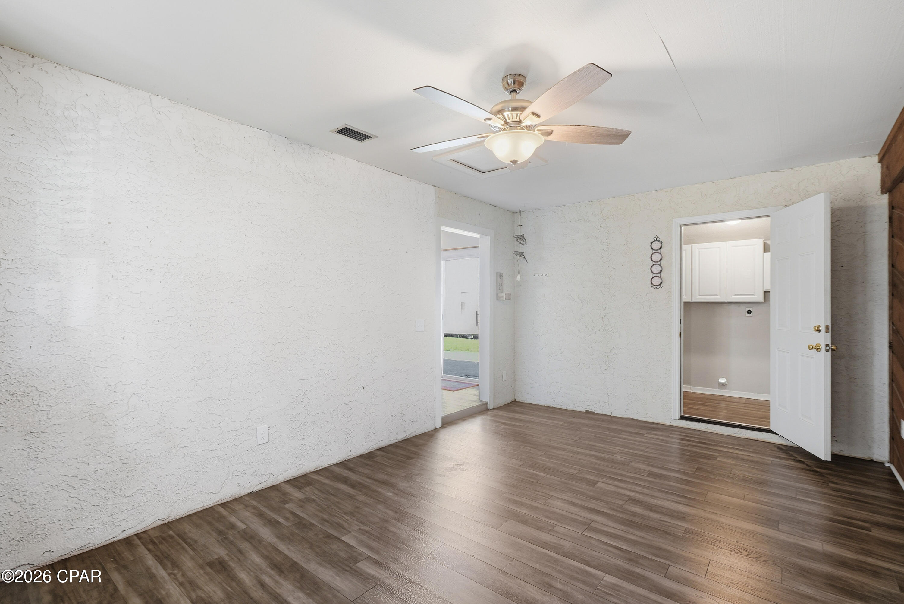 Pine Forest Est Ph 1 - Residential