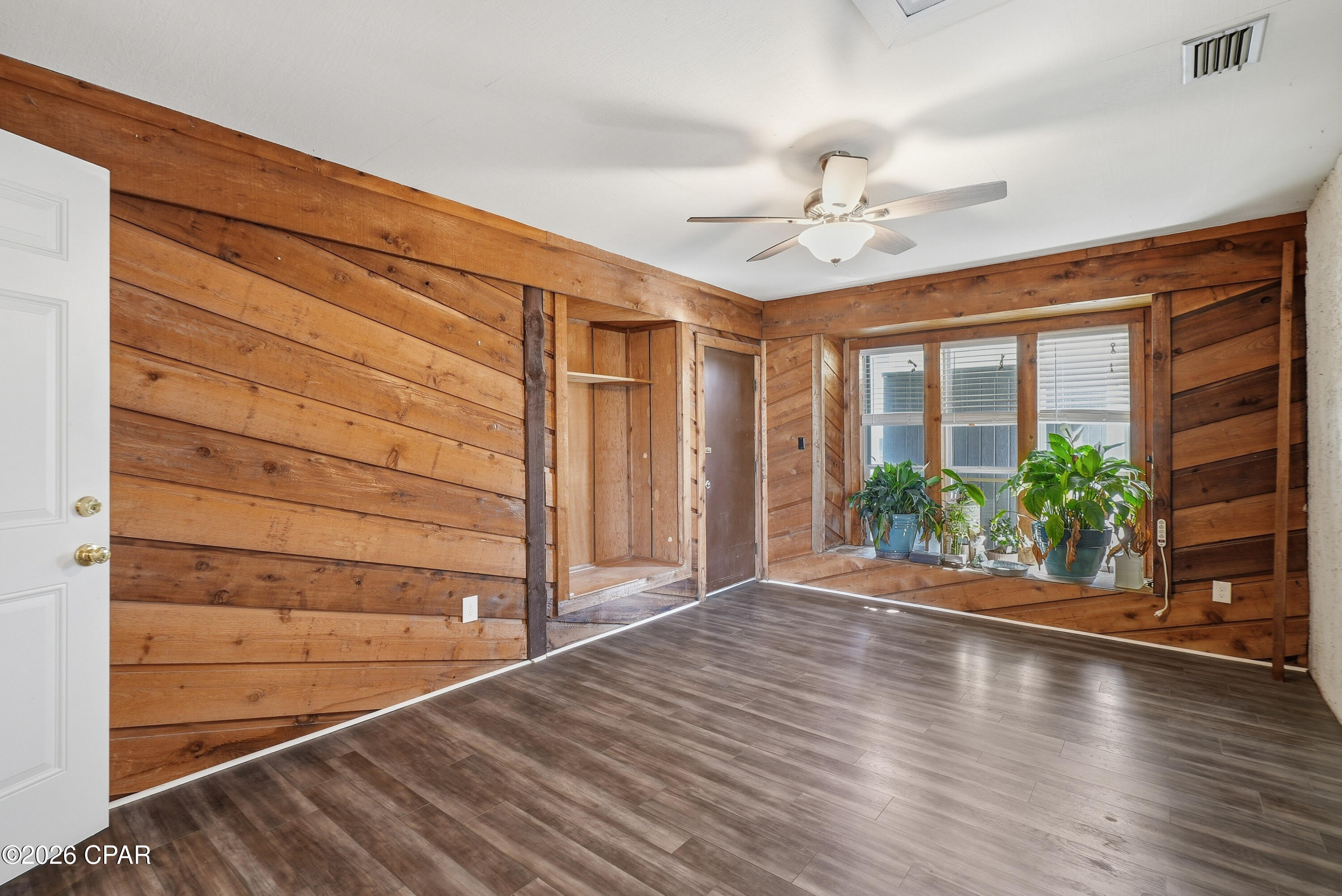 Pine Forest Est Ph 1 - Residential