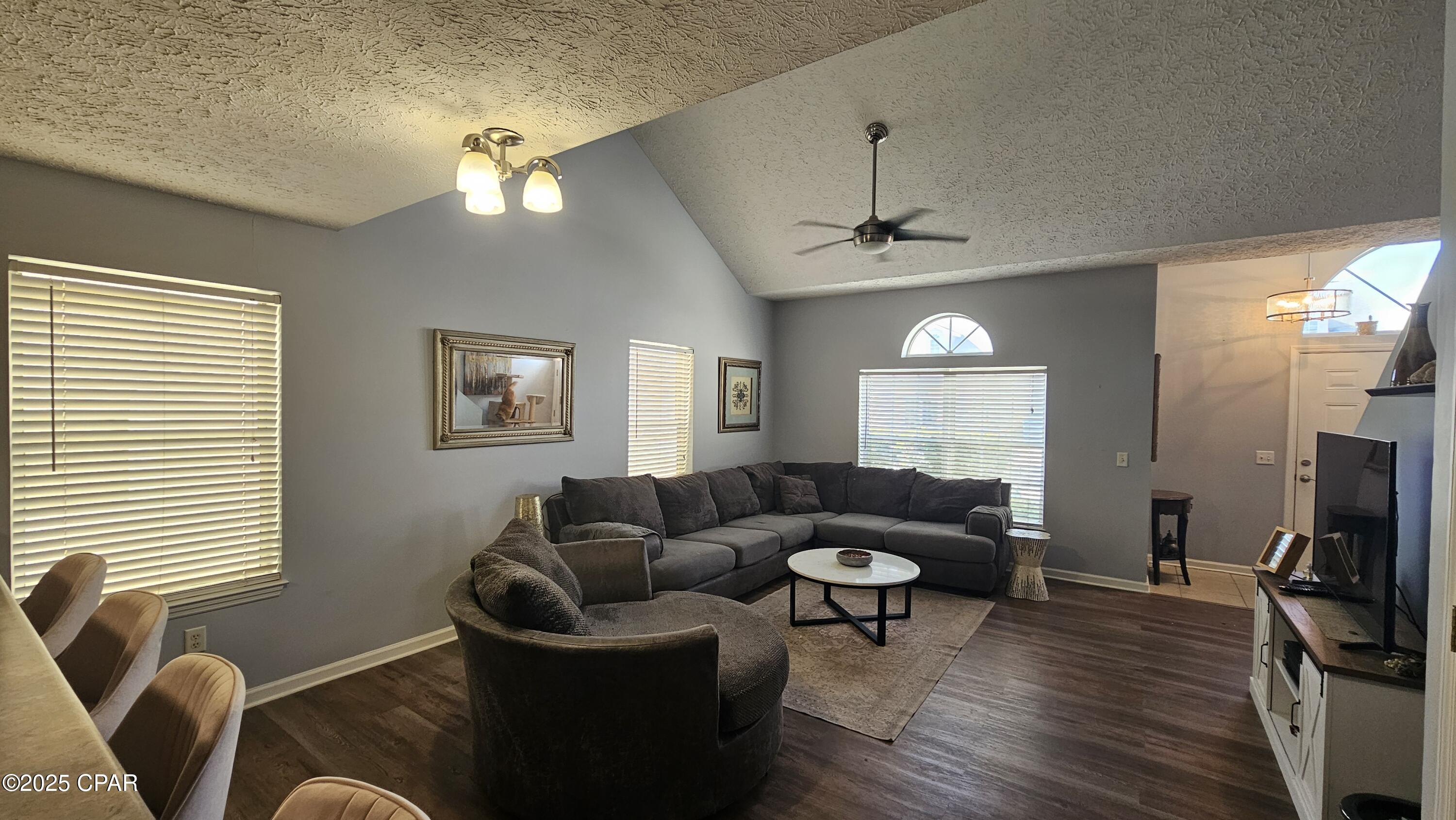 Palm Cove Phase III - Residential