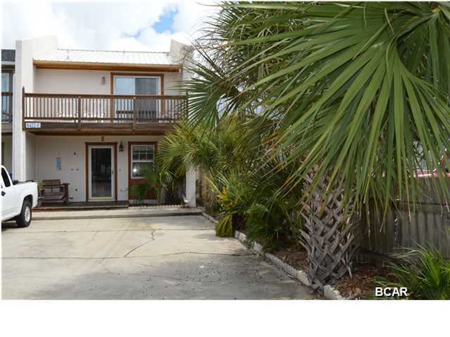 It's not very often that you find a town home this updated. 2 minutes from PCB's emerald green gulf and beautiful white sand beaches. Fully furnished, very clean, recently updated and no HOA fee's.