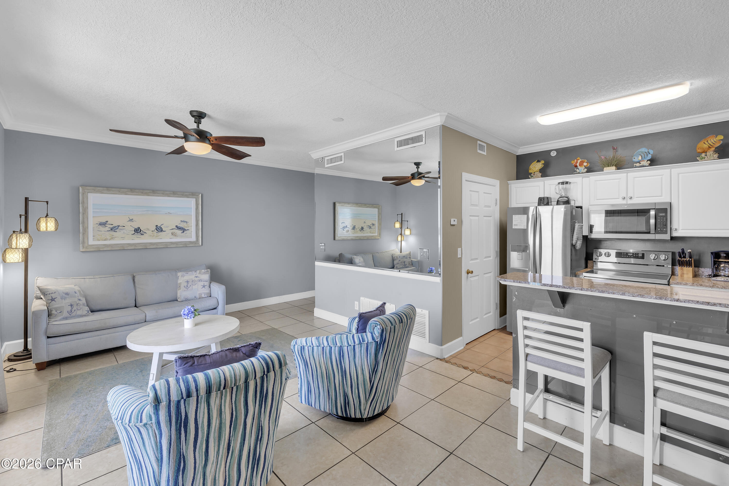 Twin Palms Resort - Residential