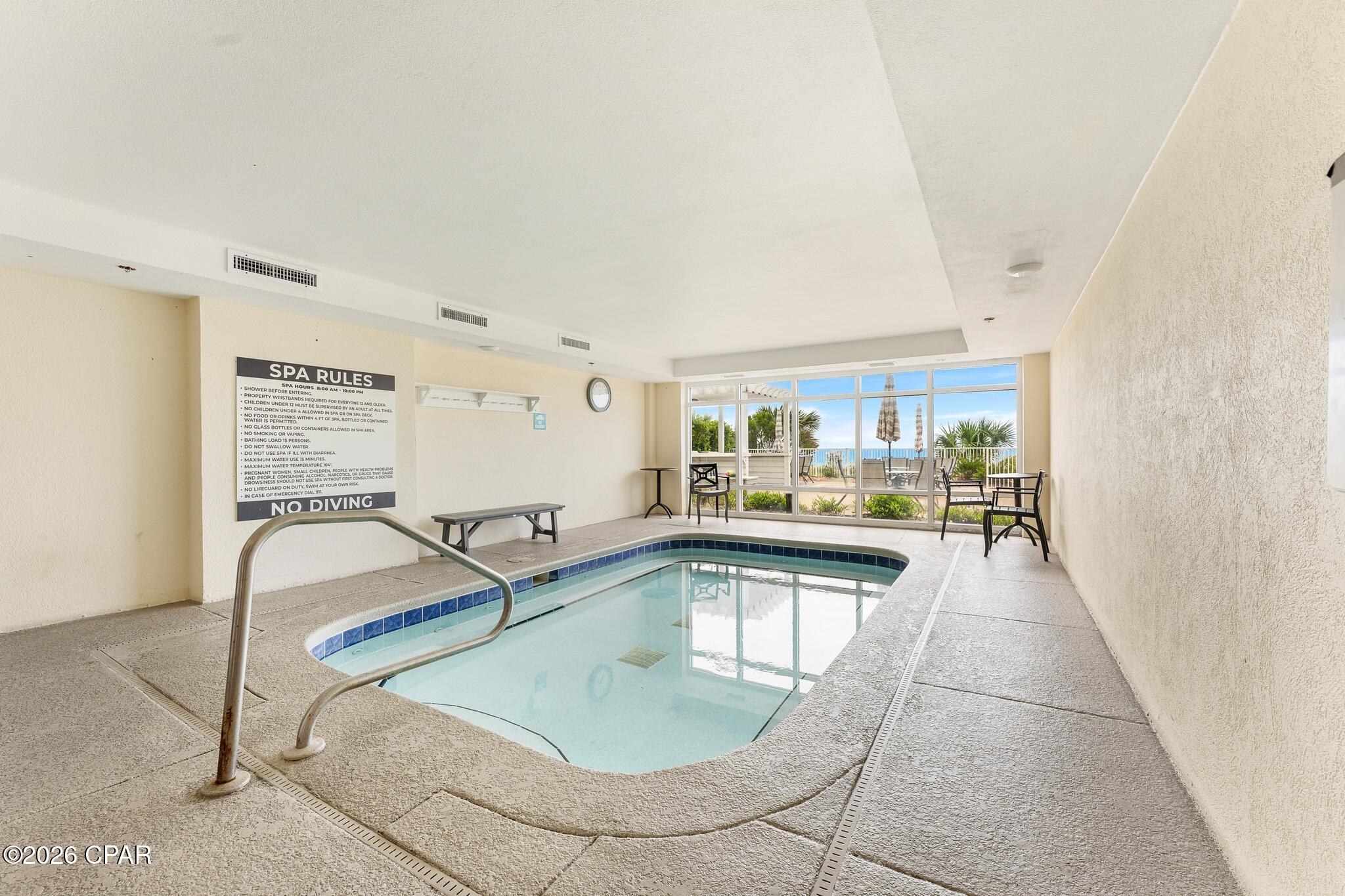 Twin Palms Resort - Residential