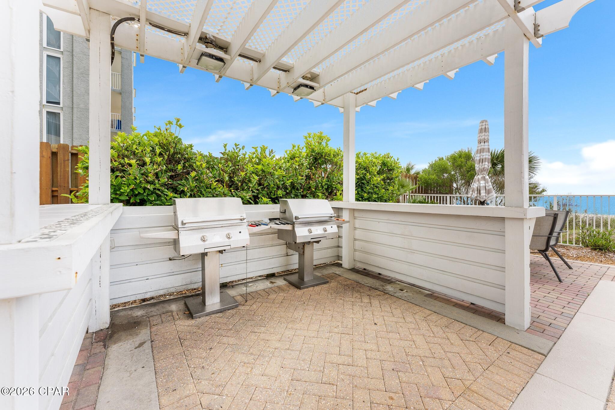 Twin Palms Resort - Residential