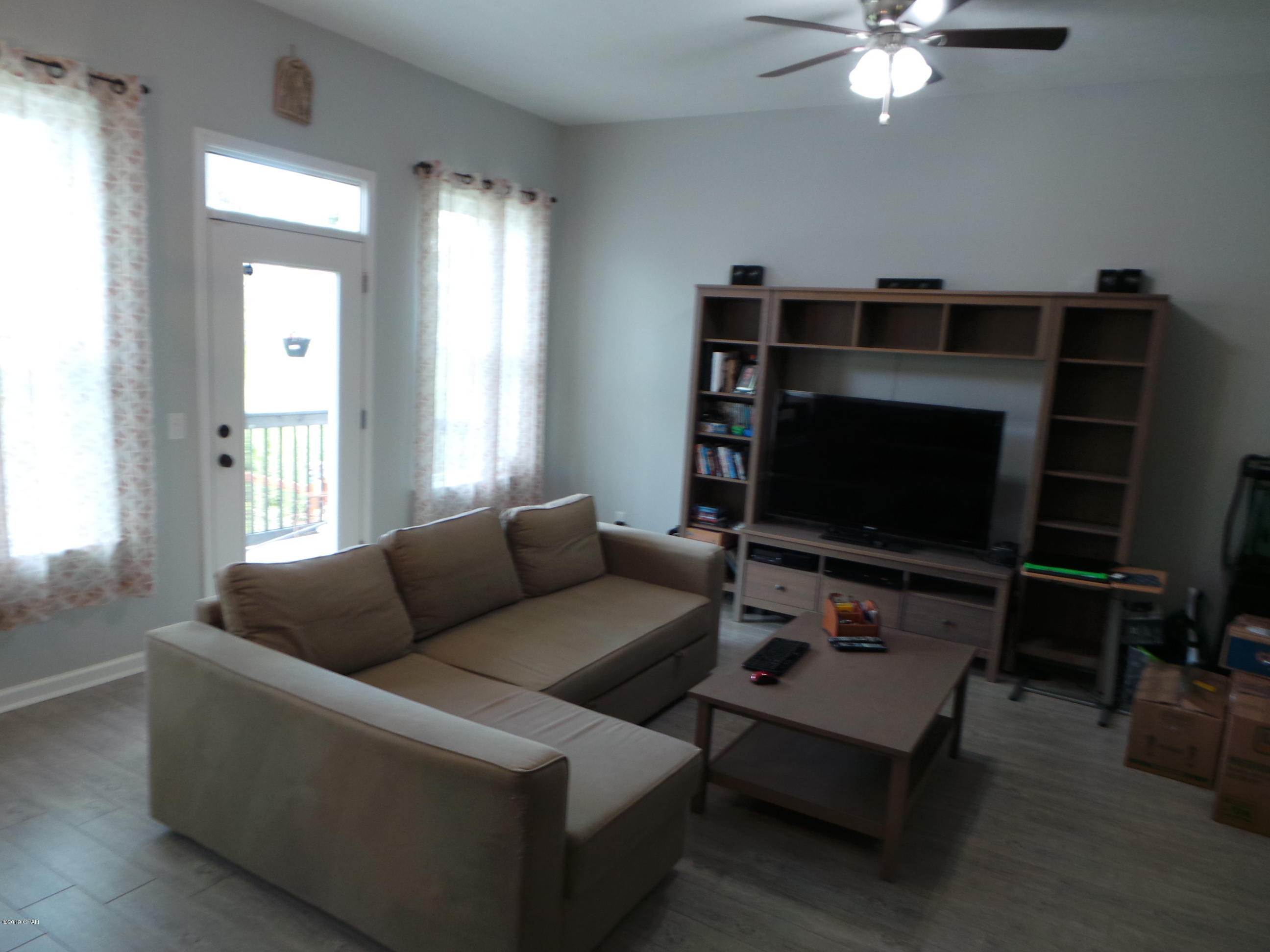 Lakeshore Landing - Residential