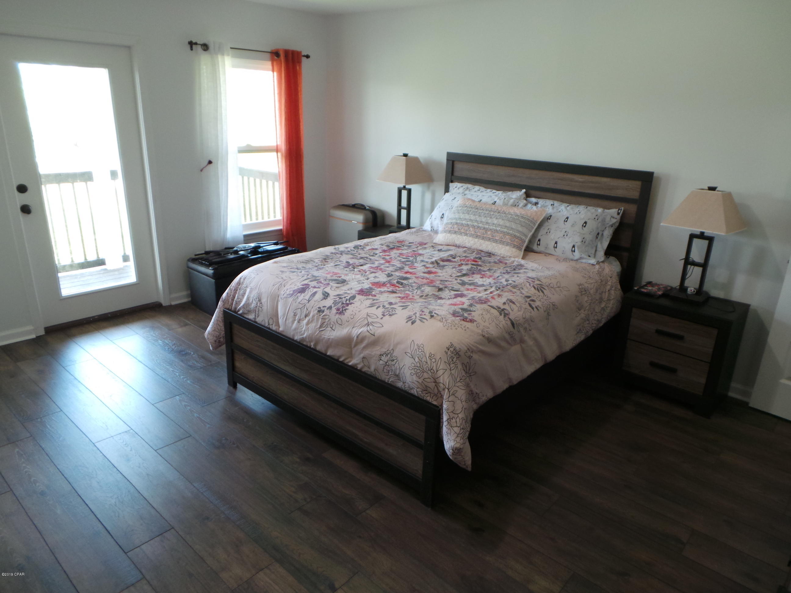 Lakeshore Landing - Residential