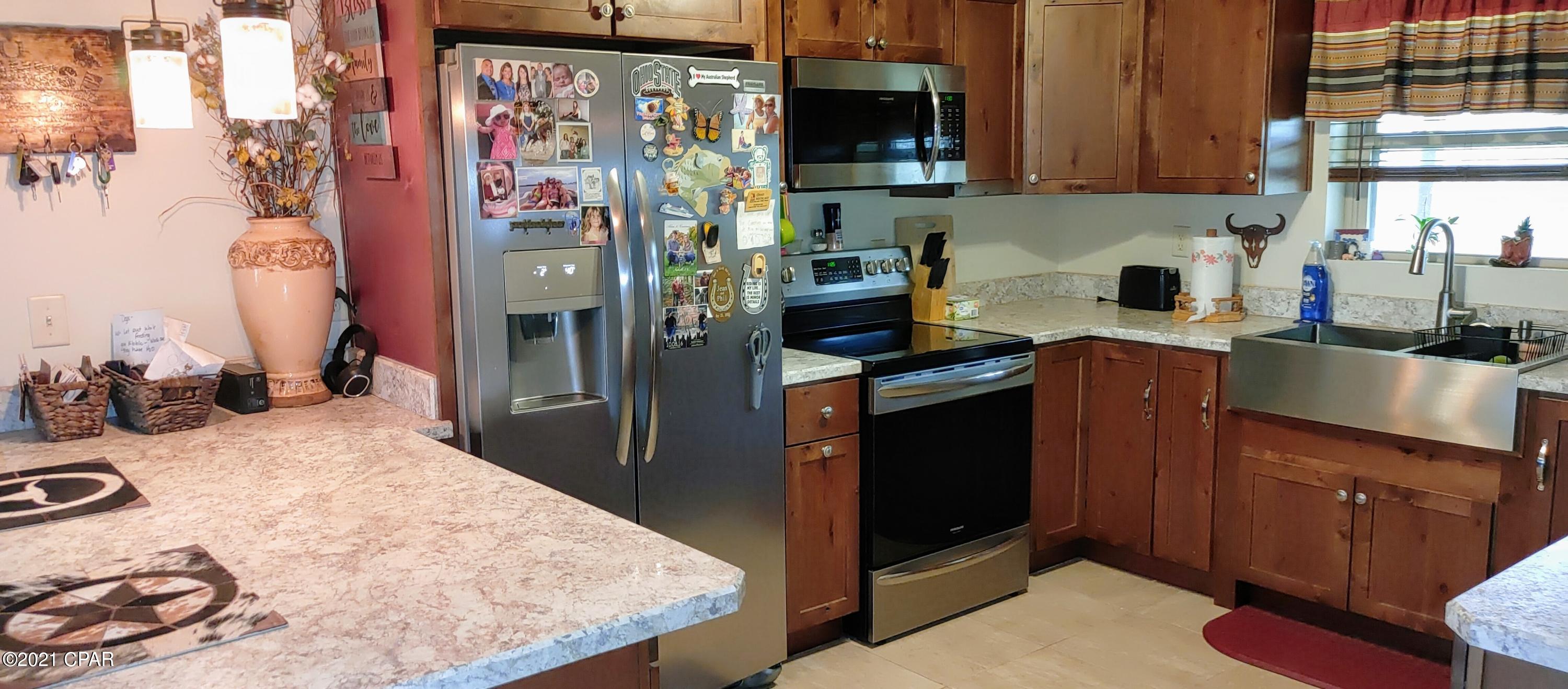 [No Recorded Subdiv] - Residential