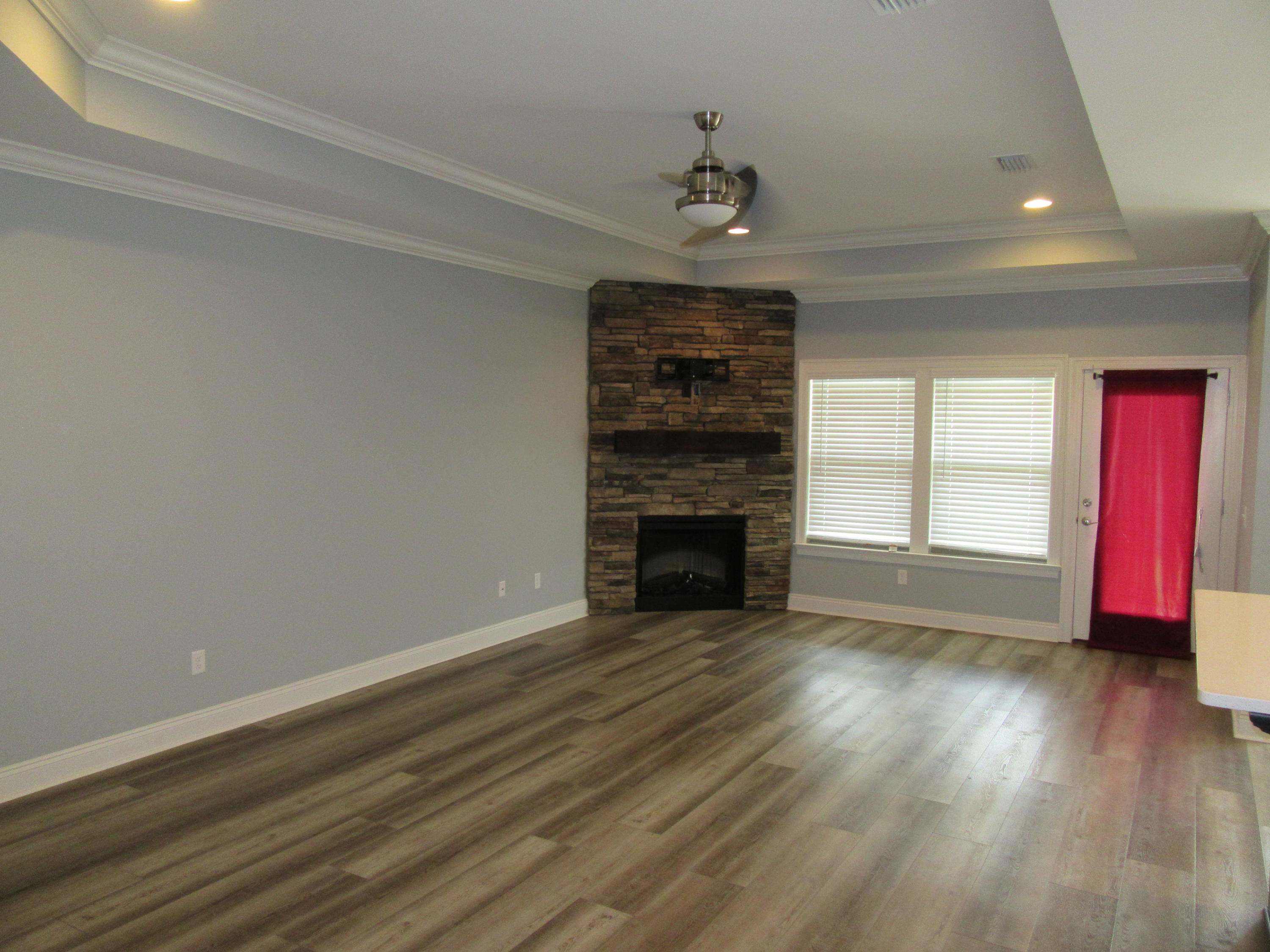 [No Recorded Subdiv] - Residential Lease