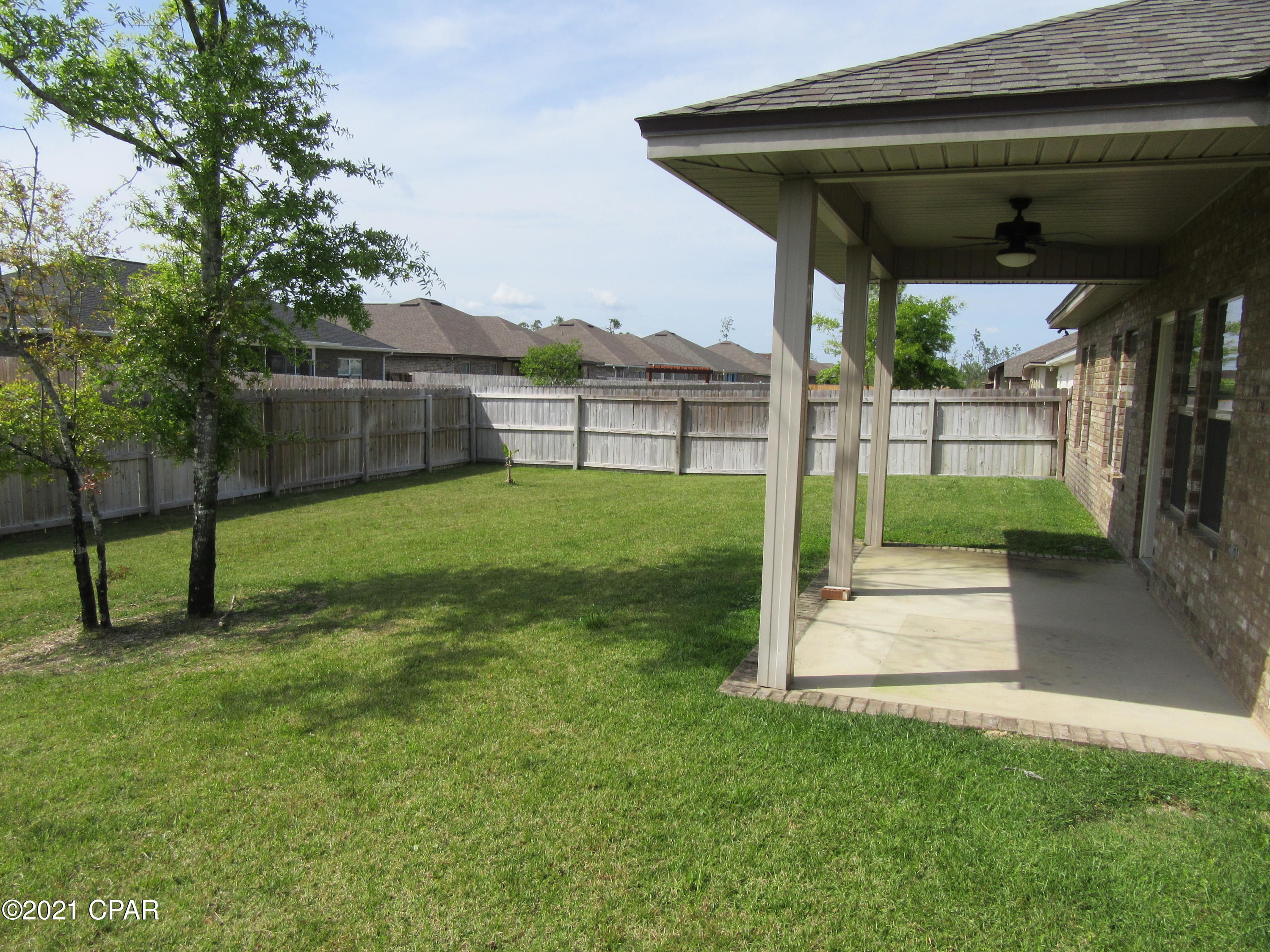 [No Recorded Subdiv] - Residential Lease