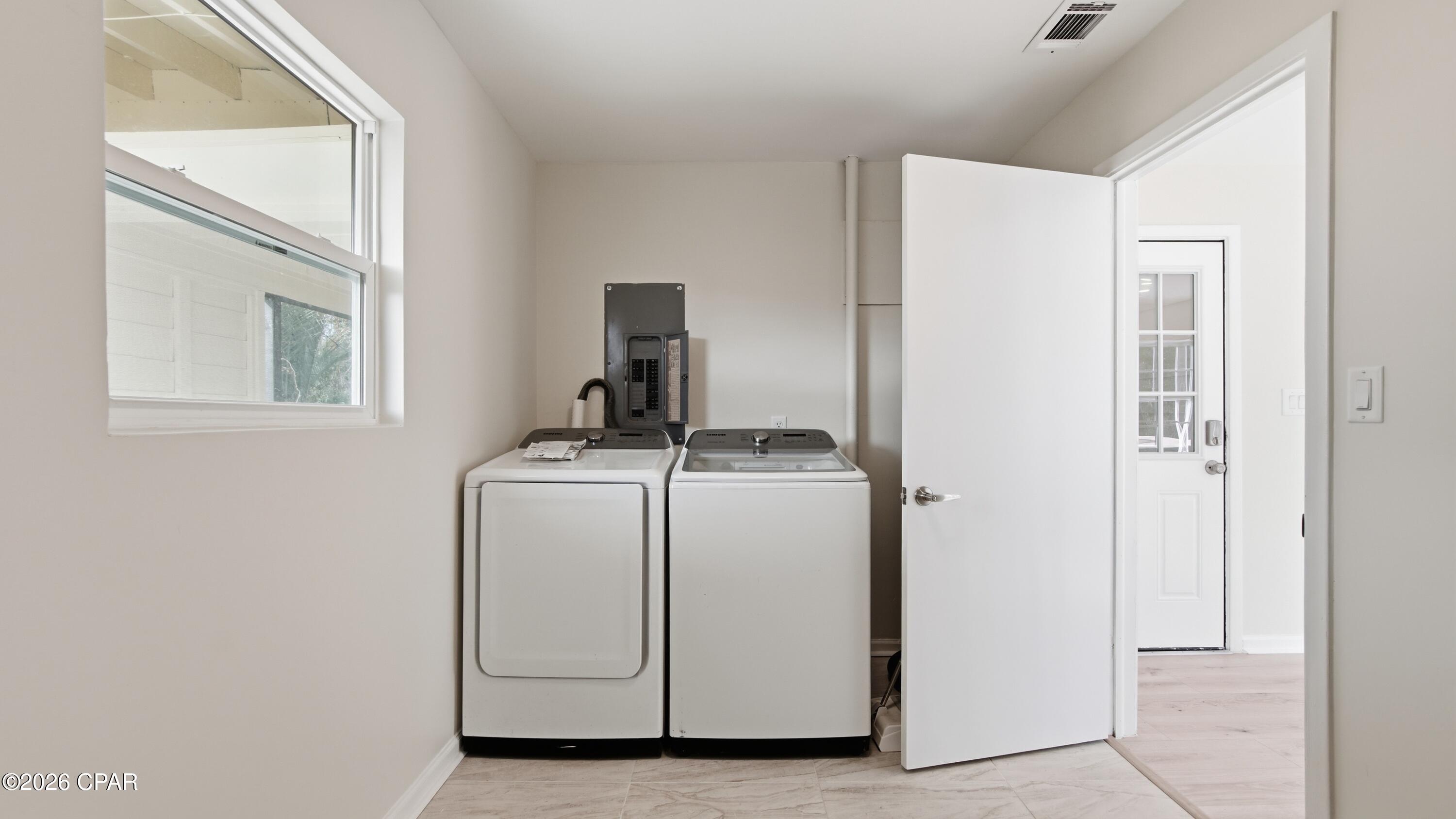 Caroline Add Unit 2 - Residential